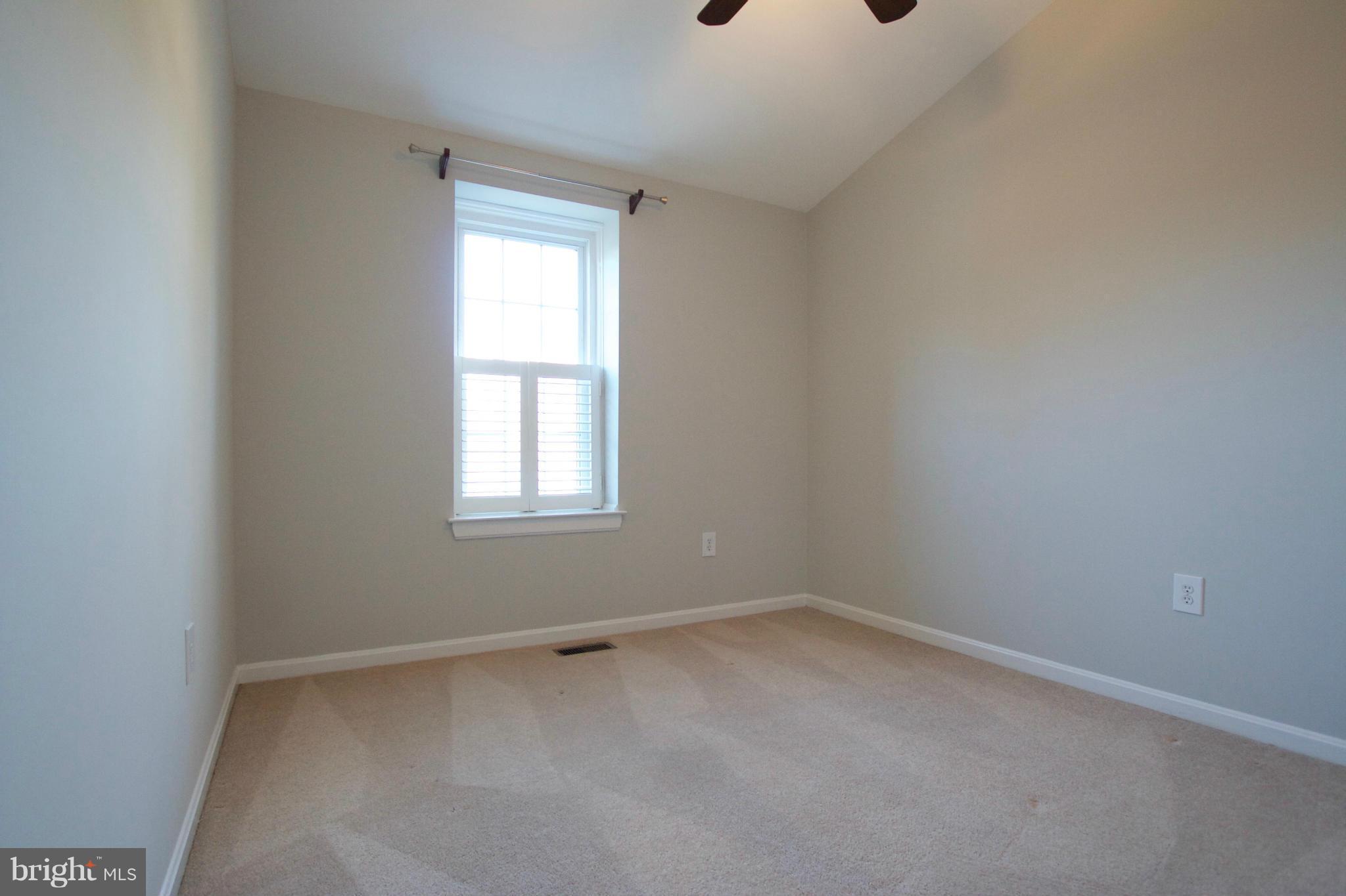 TOWNES/NOTTINGHL/RVRVIEW - Residential Lease