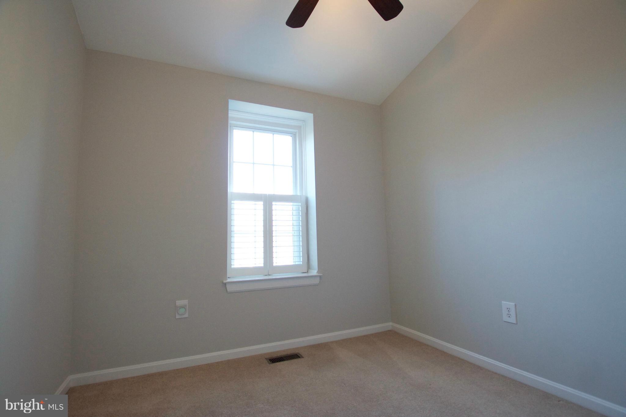 TOWNES/NOTTINGHL/RVRVIEW - Residential Lease