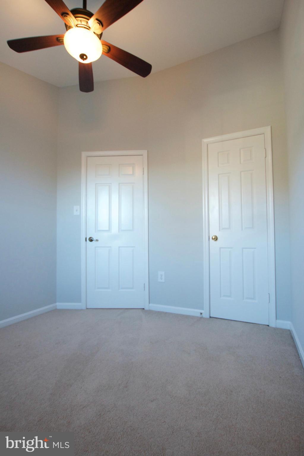 TOWNES/NOTTINGHL/RVRVIEW - Residential Lease