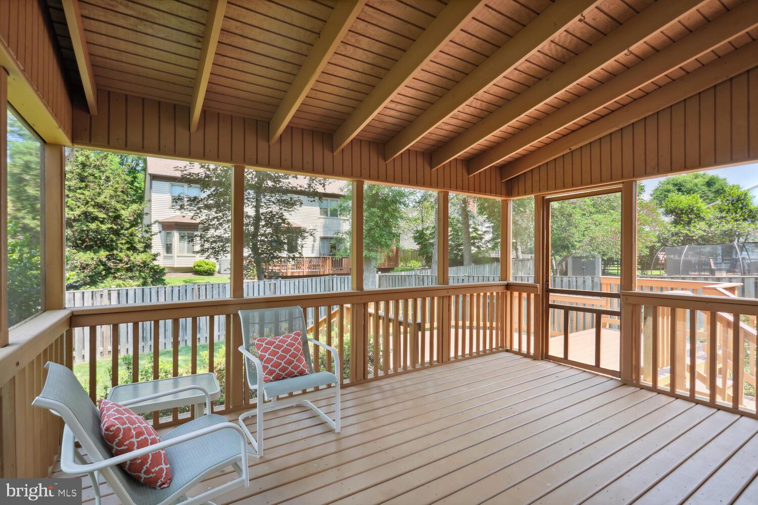 LITTLE ROCKY RUN - Residential