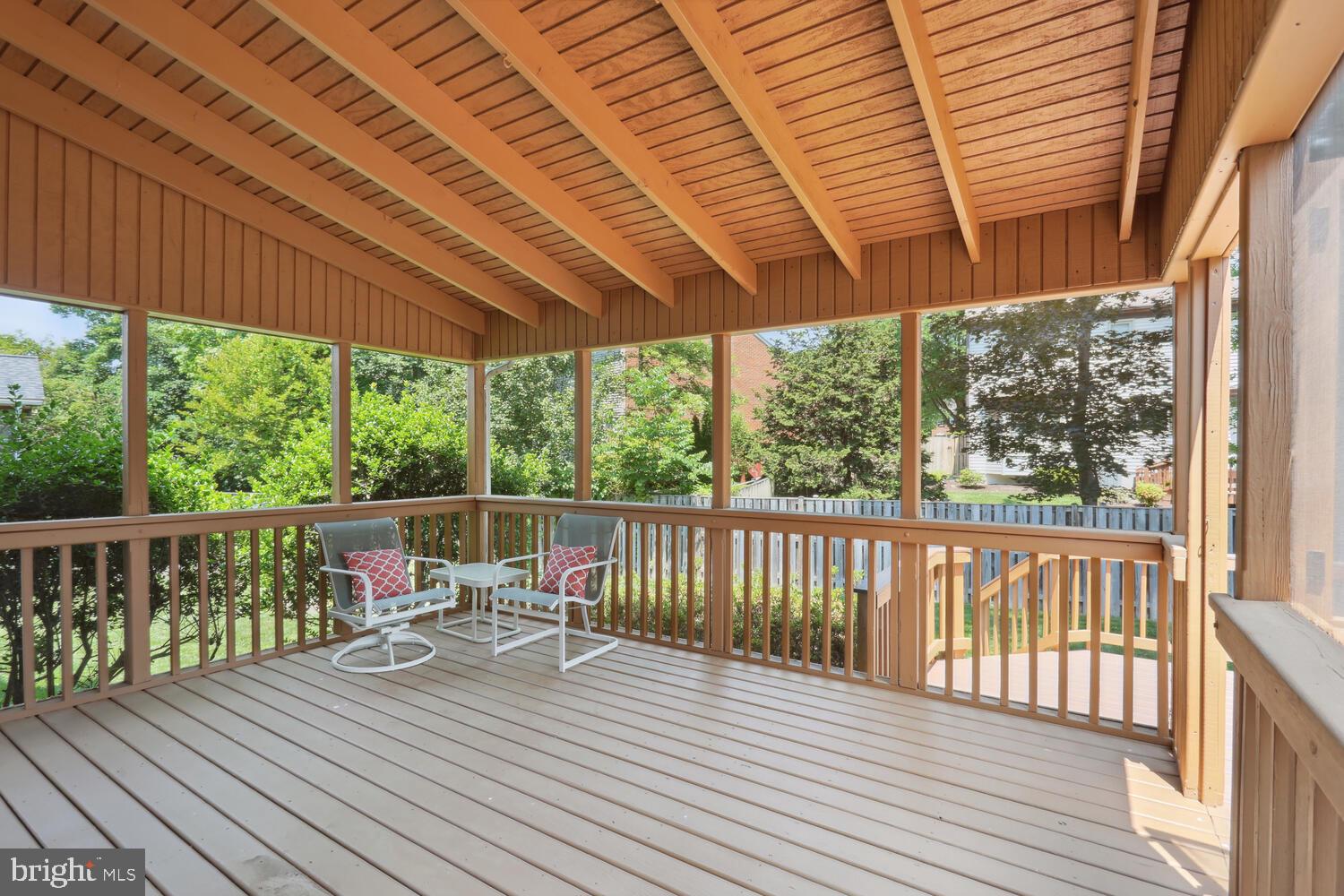 LITTLE ROCKY RUN - Residential