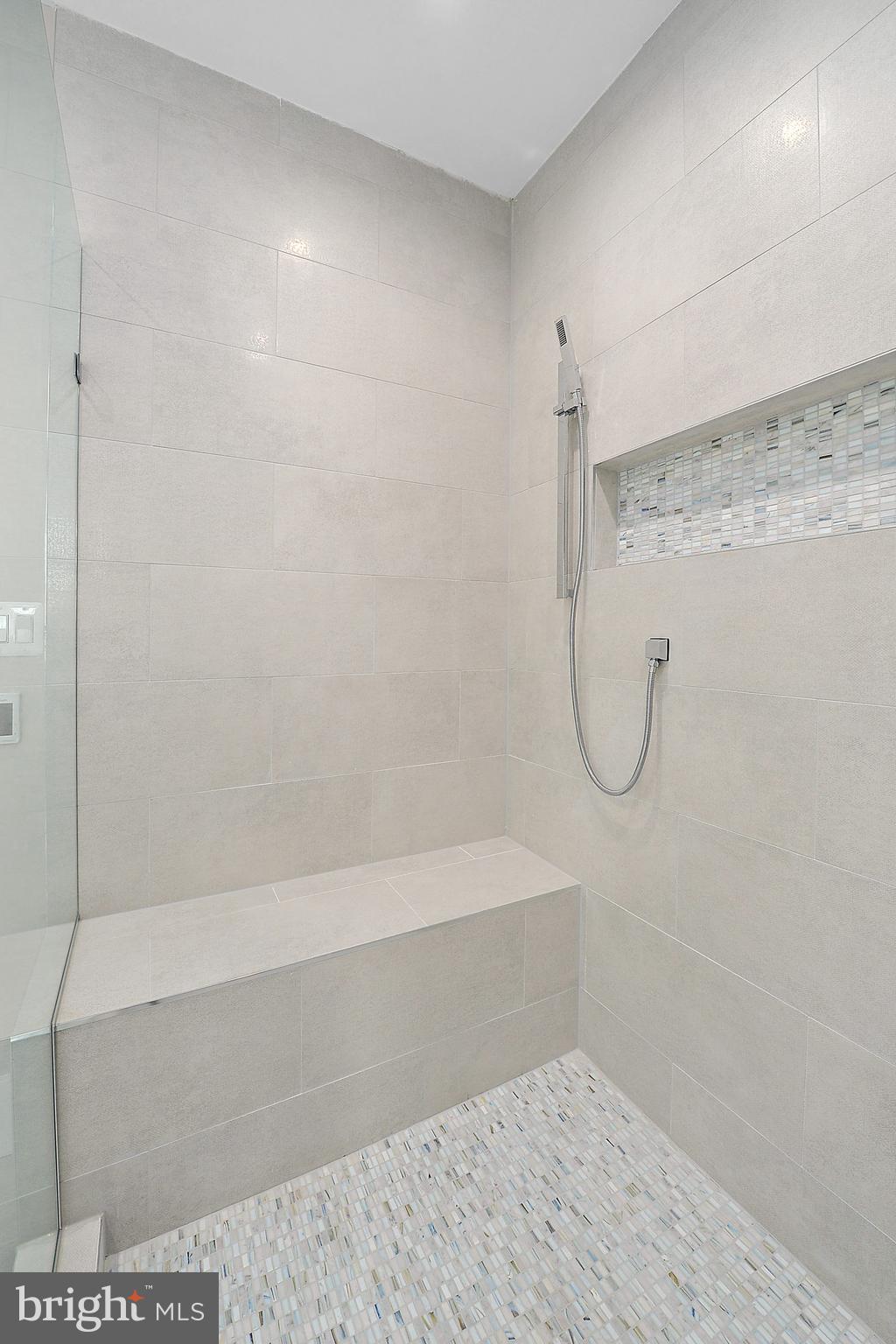 HERON HARBOUR - Residential