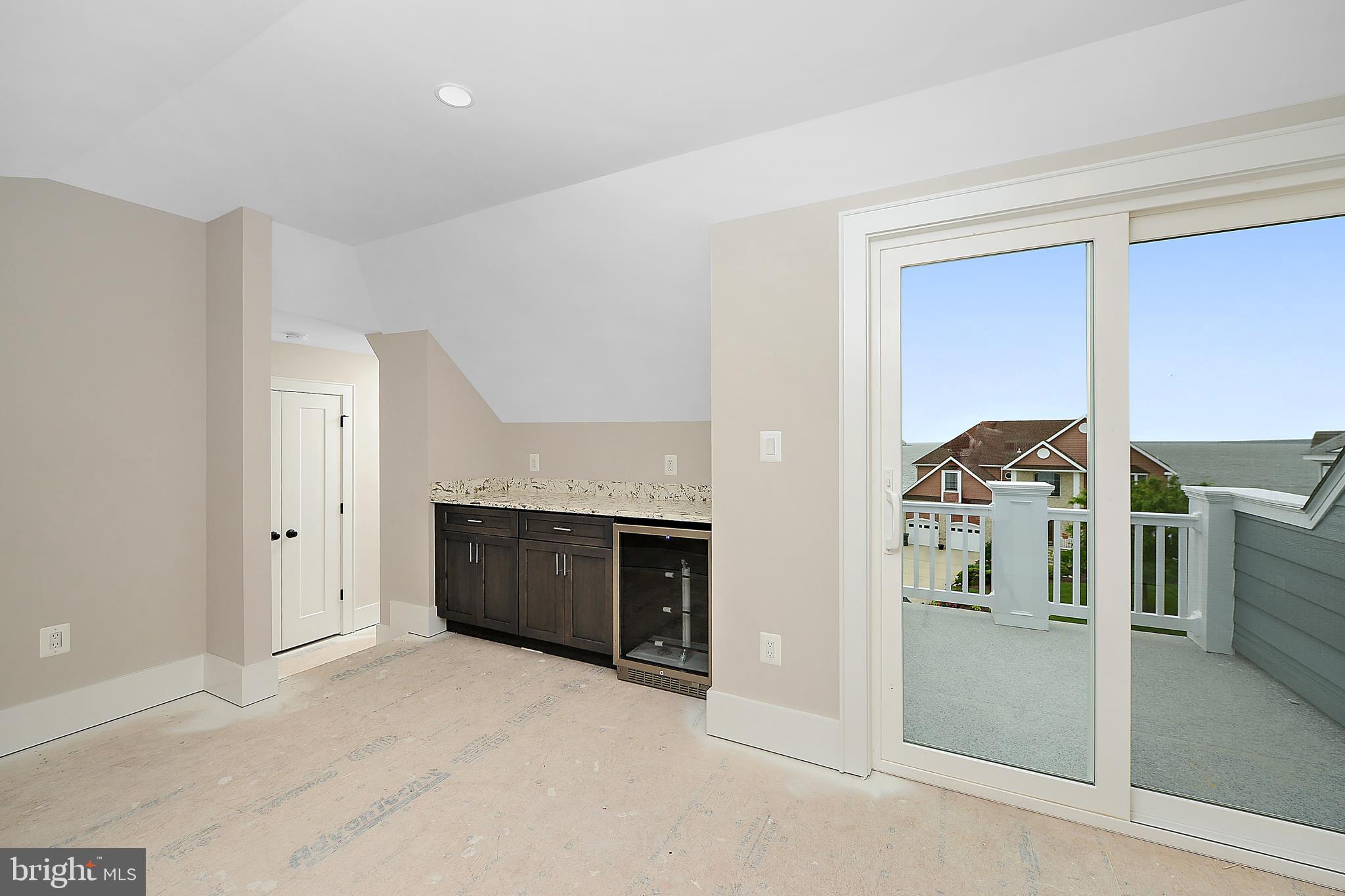 HERON HARBOUR - Residential