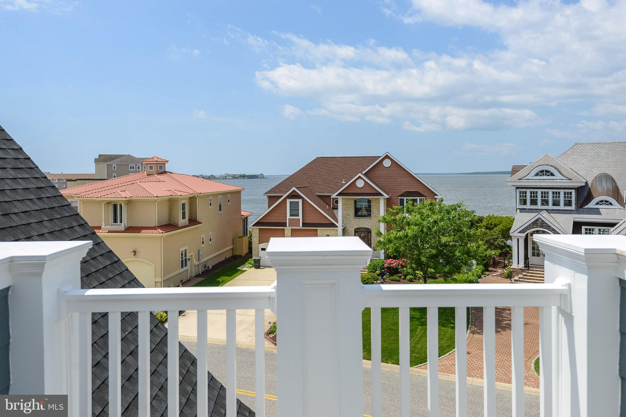 HERON HARBOUR - Residential