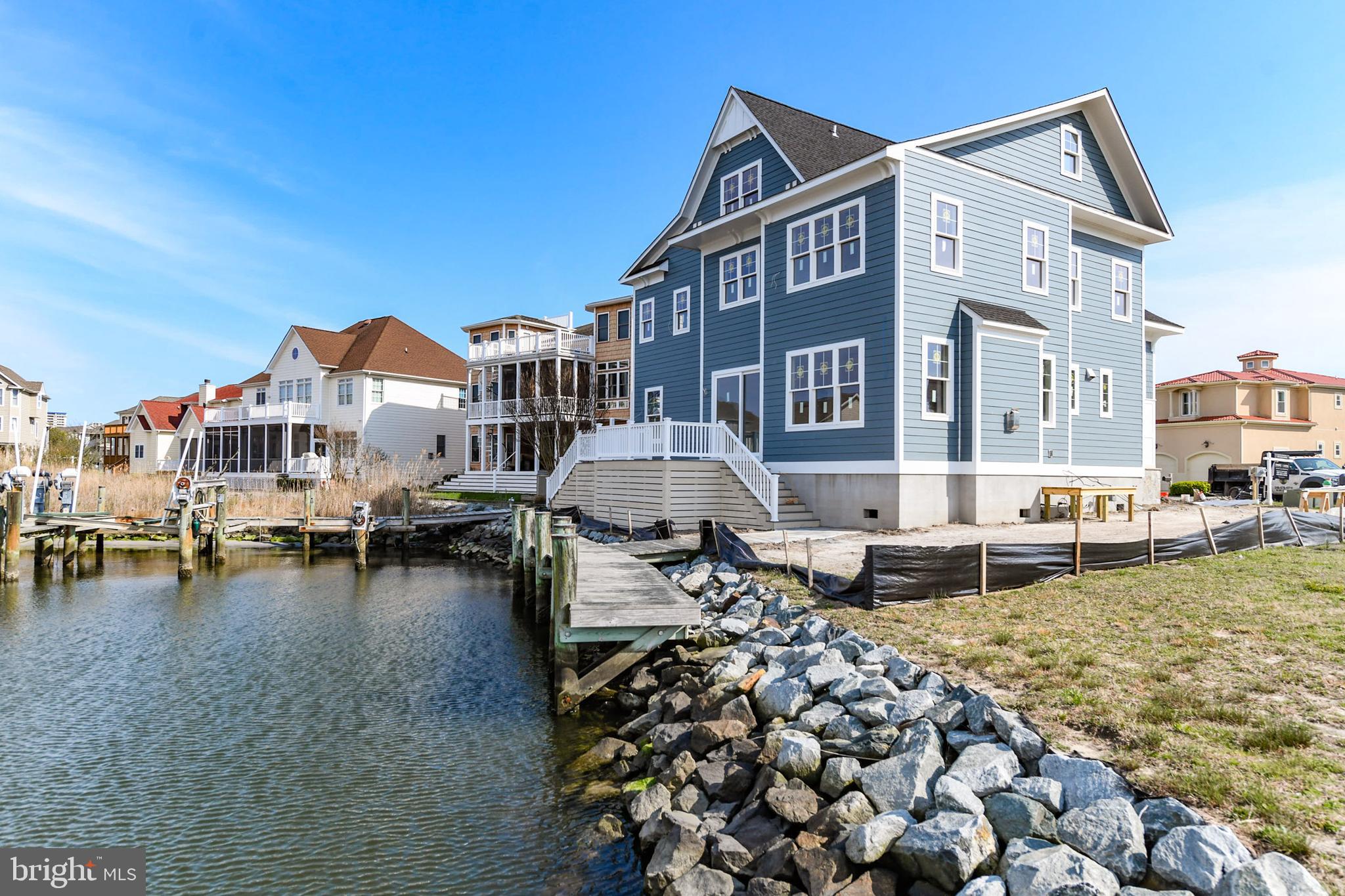 HERON HARBOUR - Residential