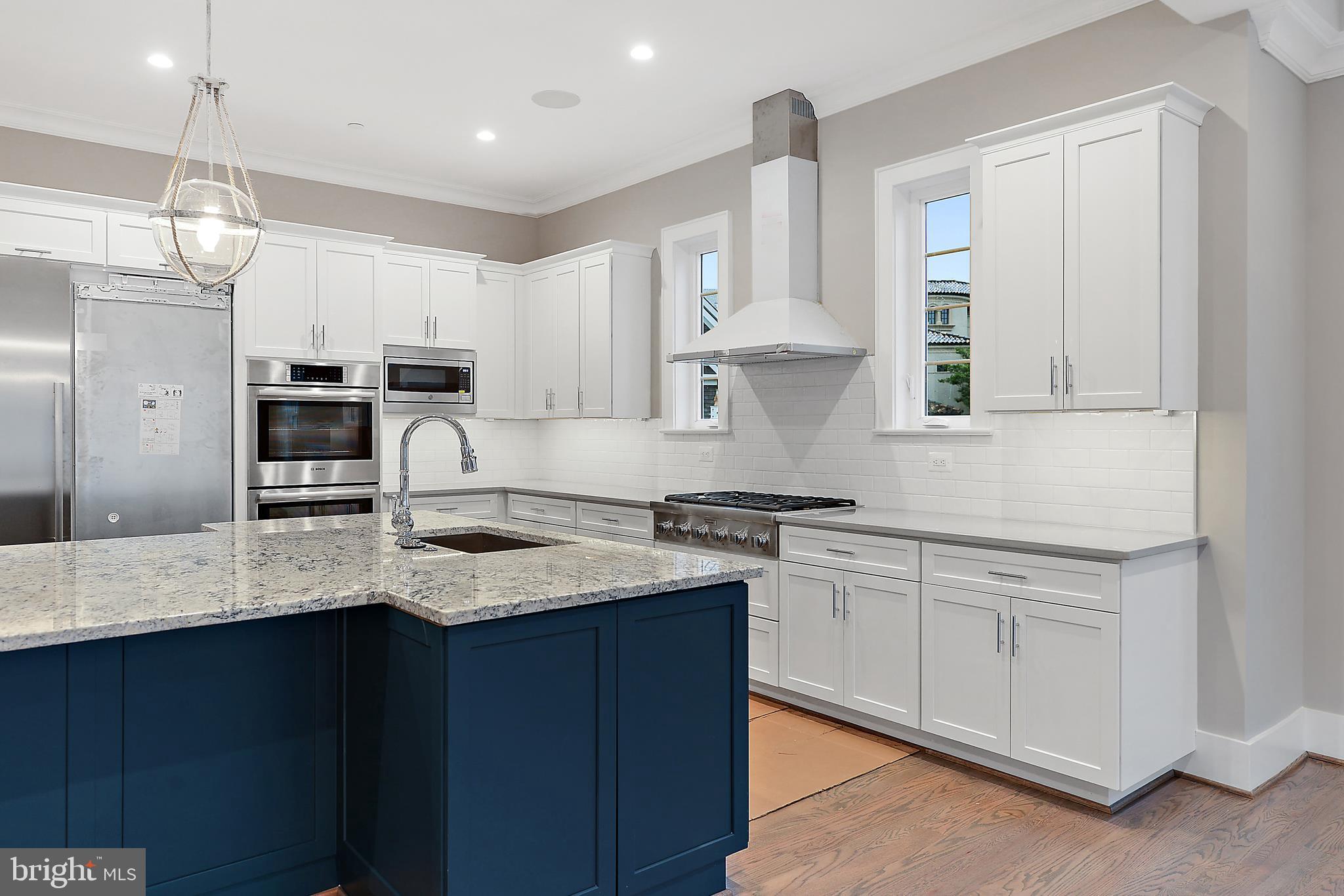 HERON HARBOUR - Residential