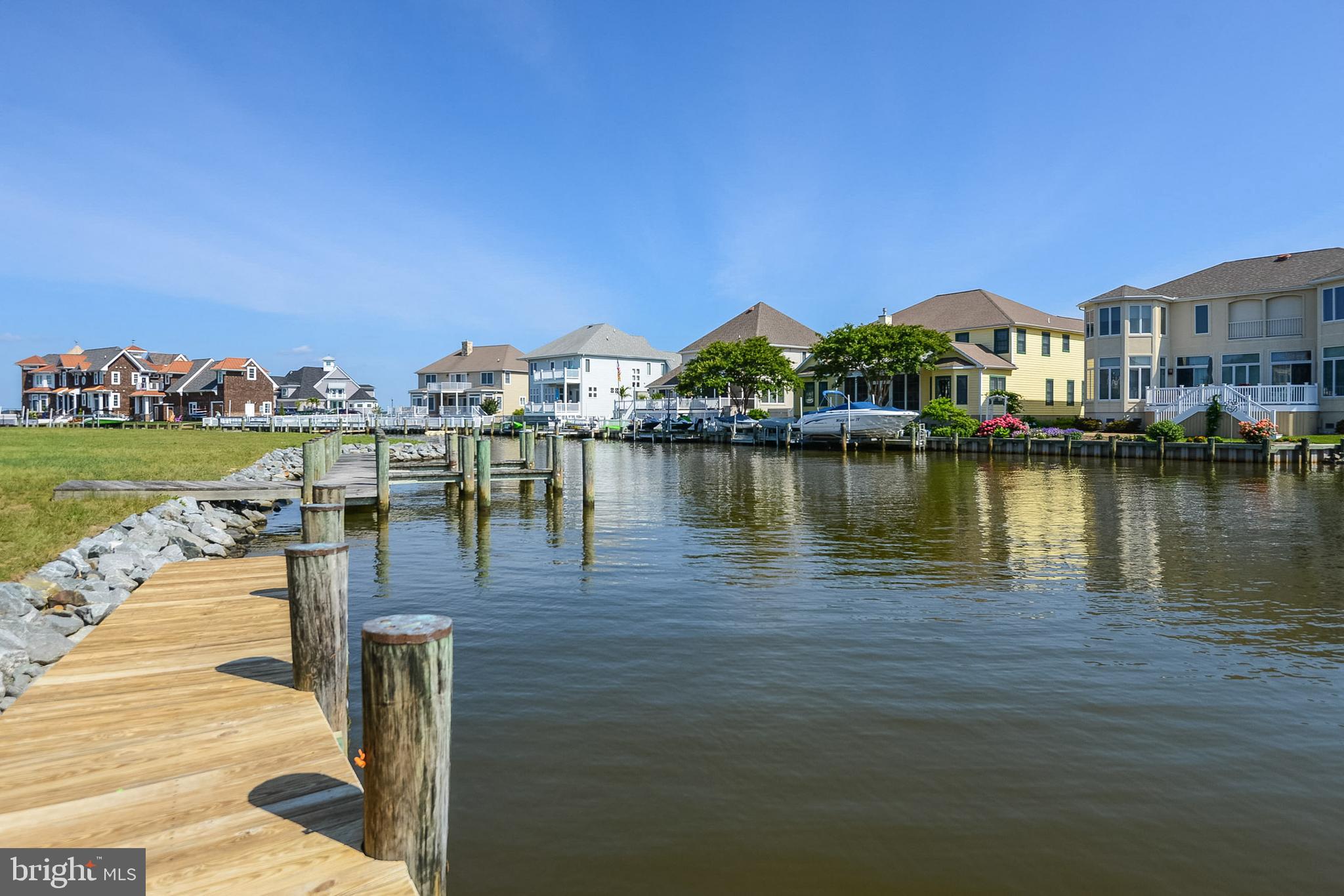 HERON HARBOUR - Residential