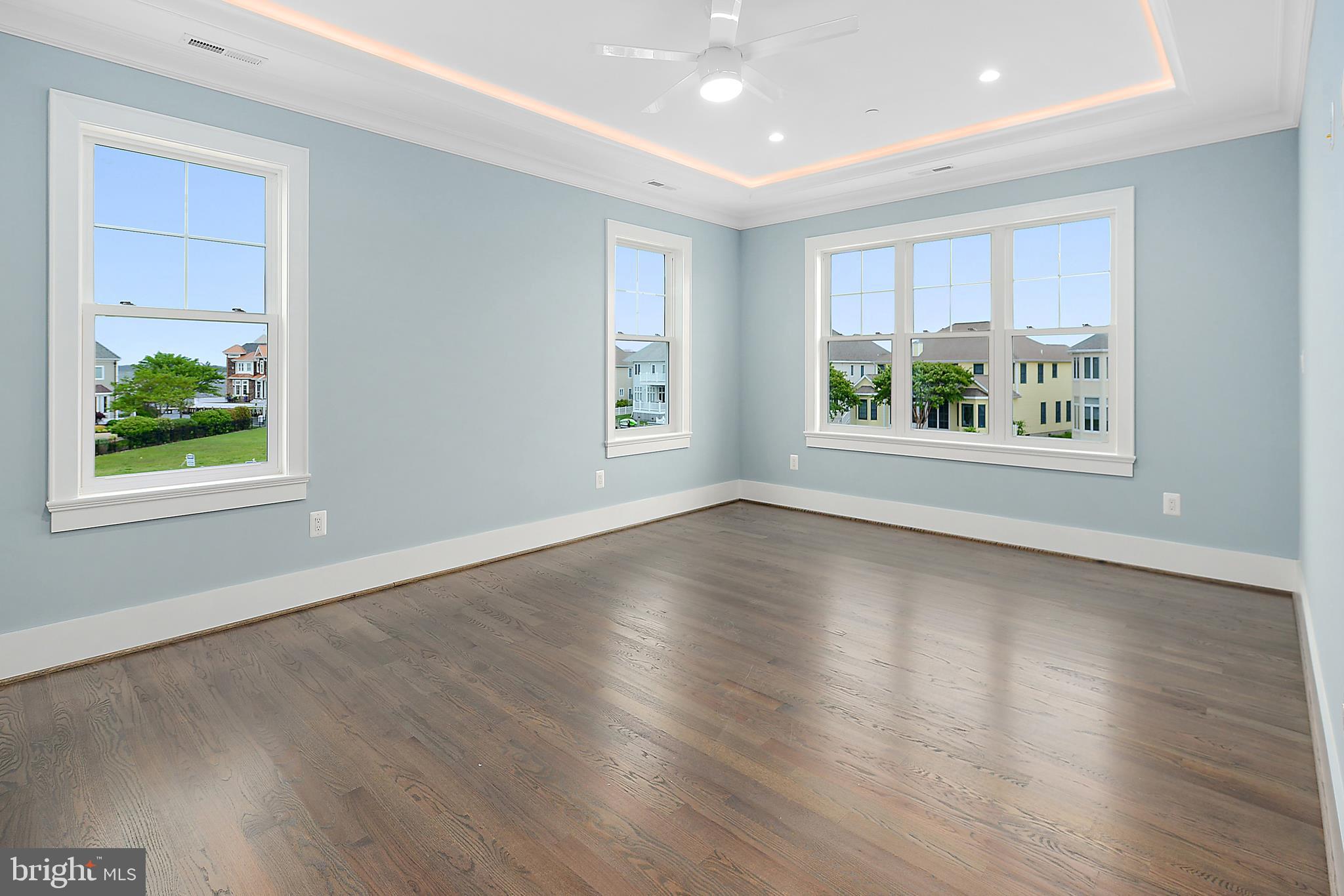 HERON HARBOUR - Residential