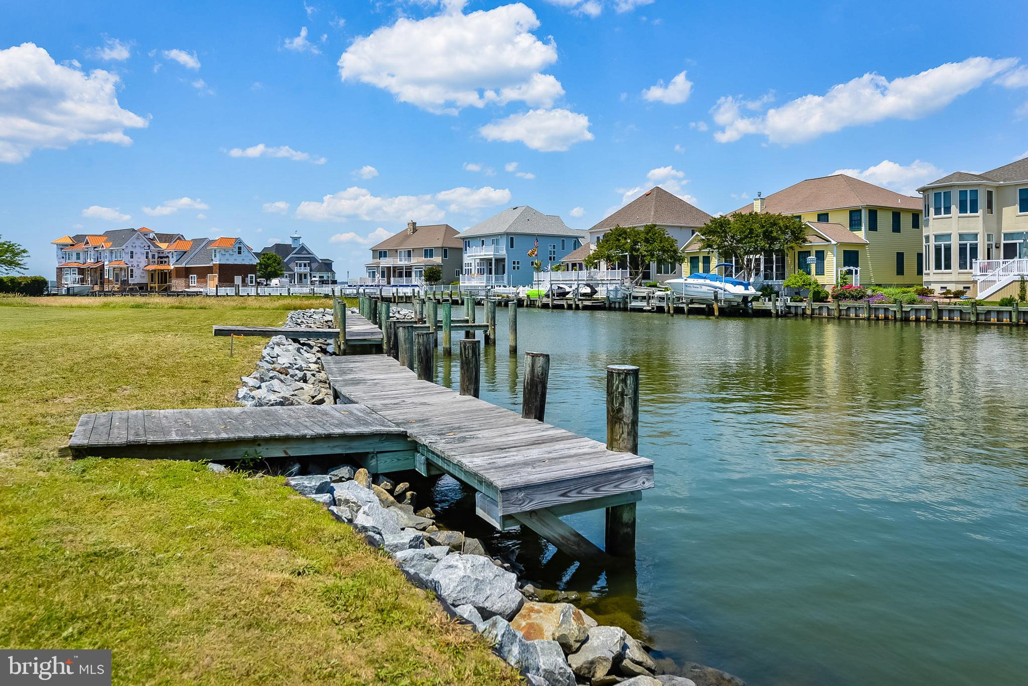 HERON HARBOUR - Residential