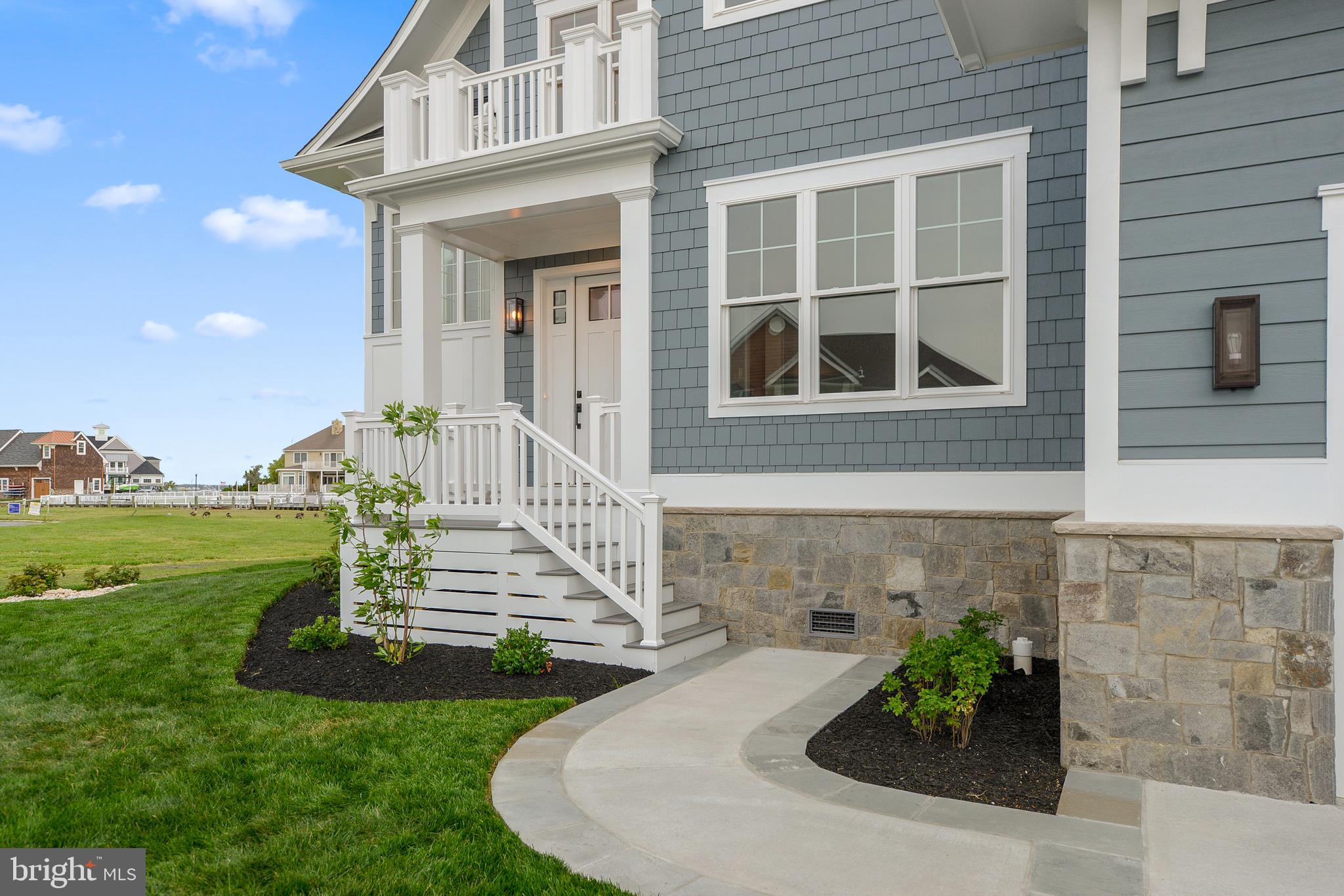 HERON HARBOUR - Residential