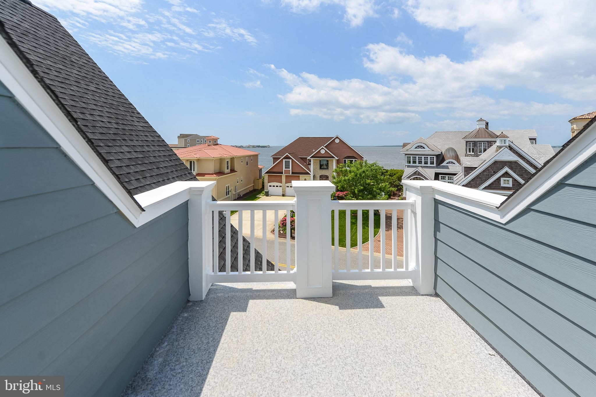 HERON HARBOUR - Residential