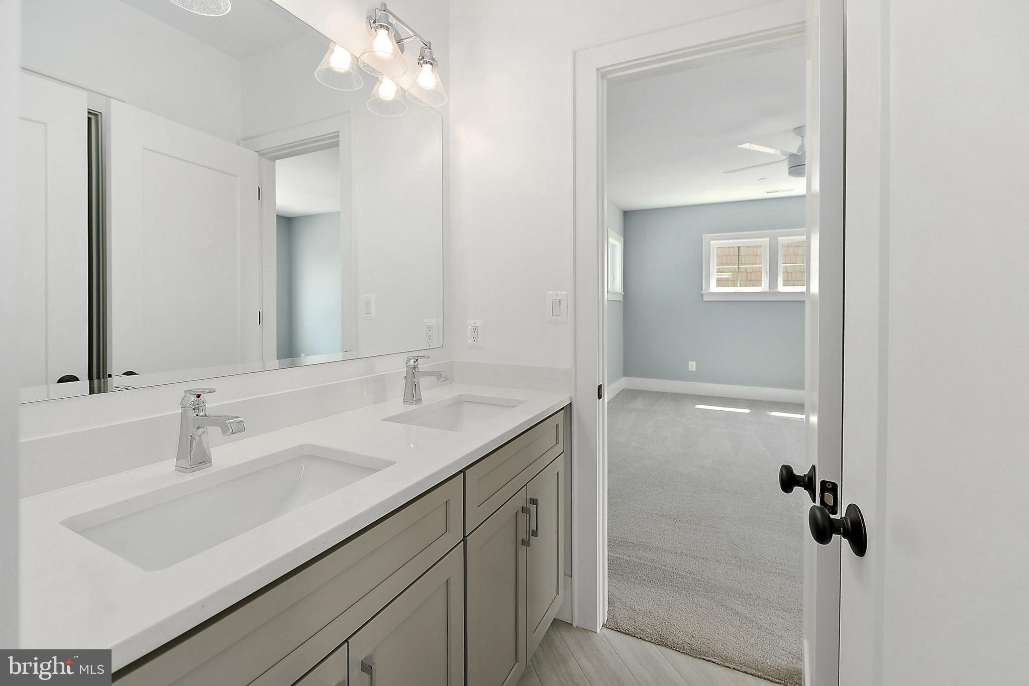 HERON HARBOUR - Residential