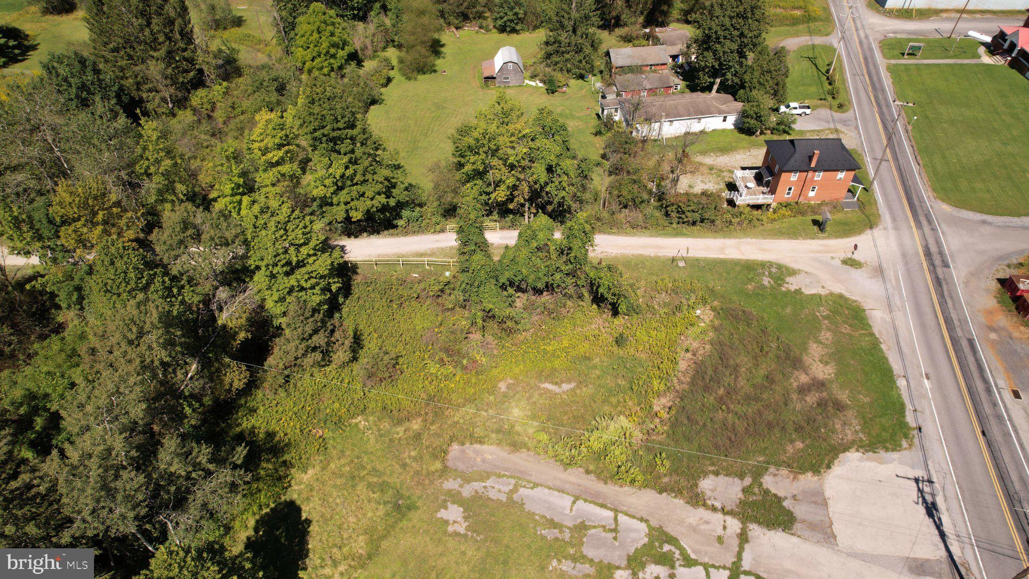 804 CLARENCE ROAD