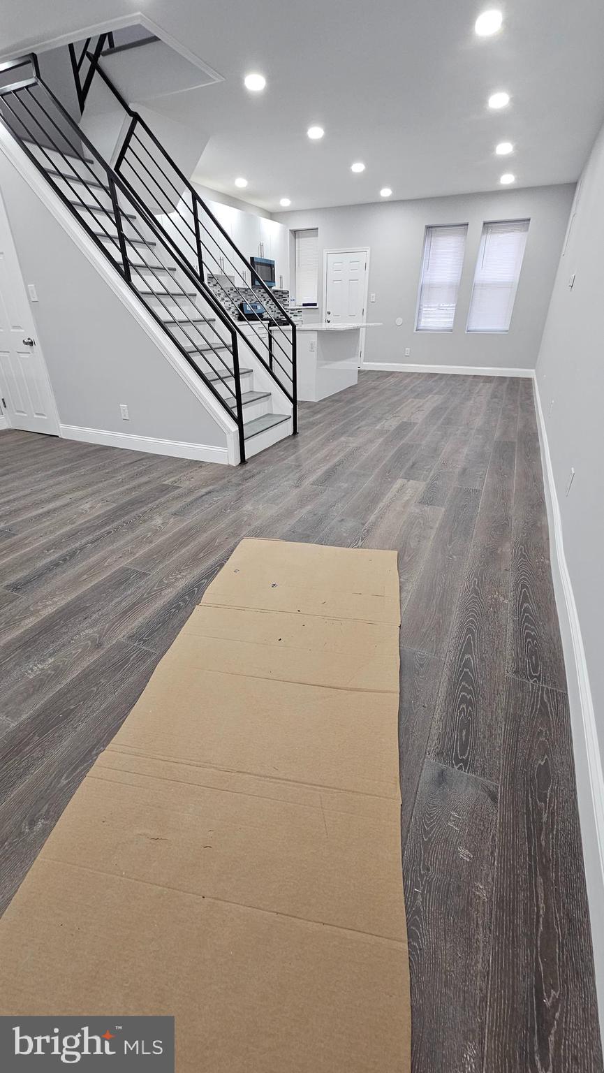 WEST KENSINGTON - Residential