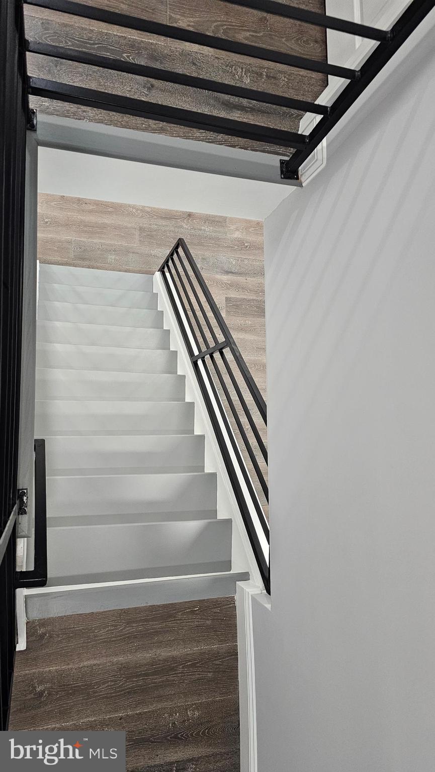 WEST KENSINGTON - Residential