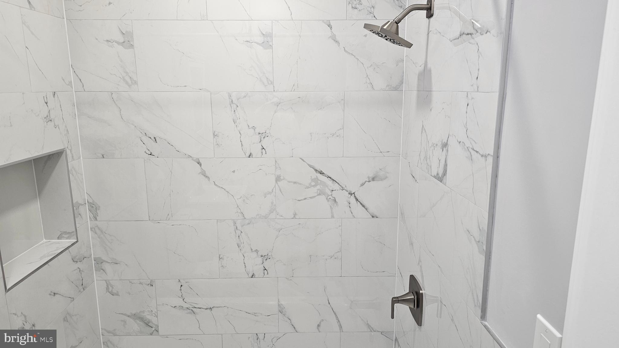 WEST KENSINGTON - Residential