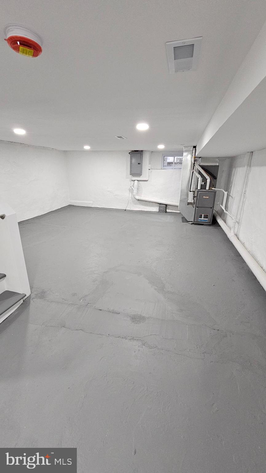 WEST KENSINGTON - Residential