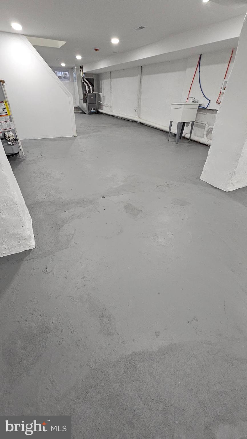 WEST KENSINGTON - Residential