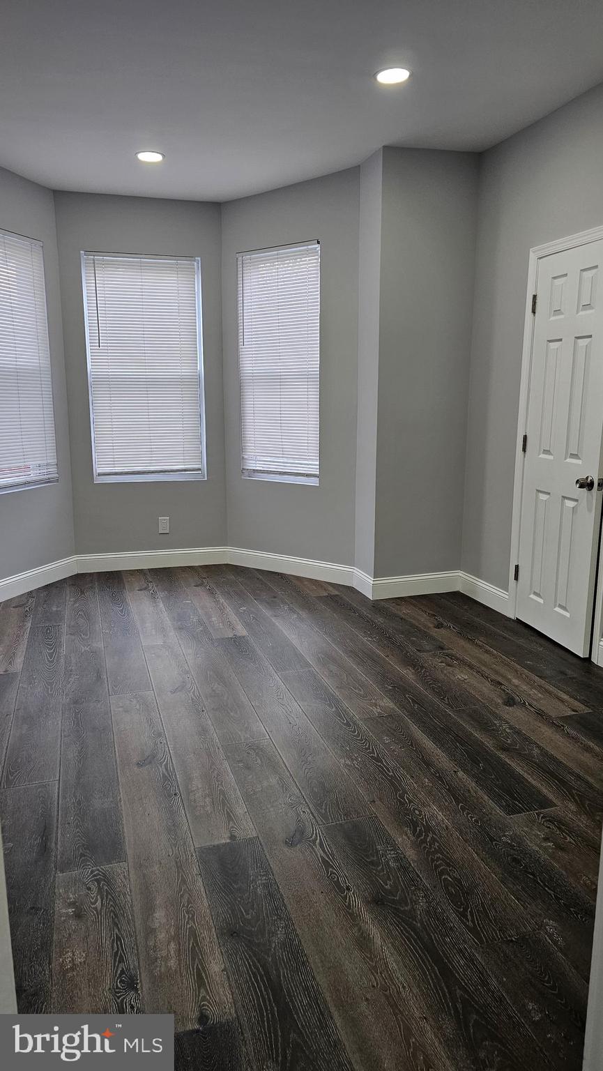 WEST KENSINGTON - Residential