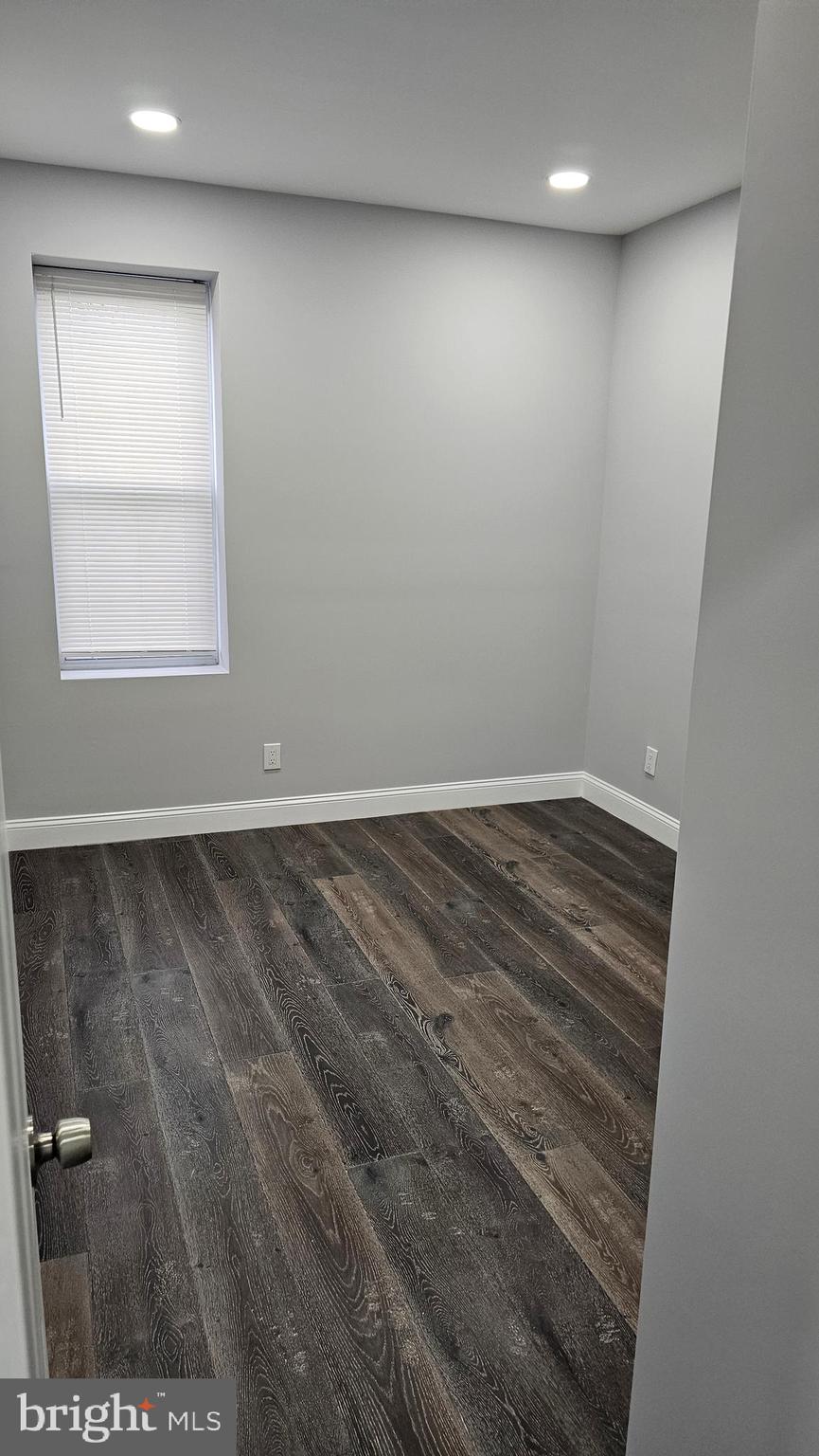 WEST KENSINGTON - Residential