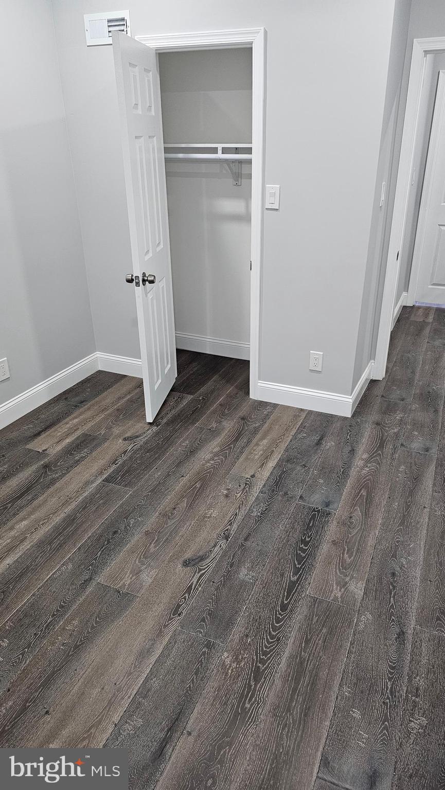 WEST KENSINGTON - Residential