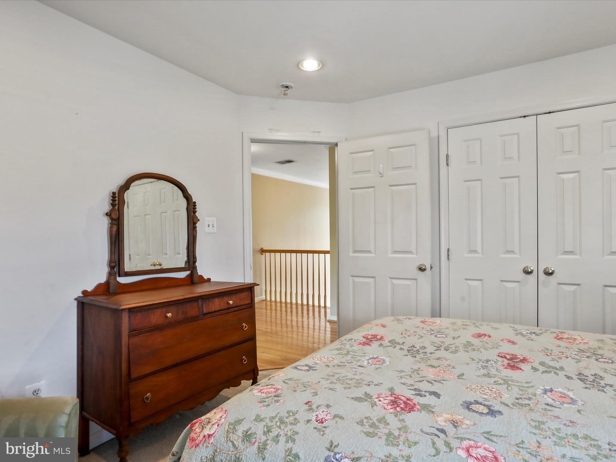 SUN MEADOW - Residential