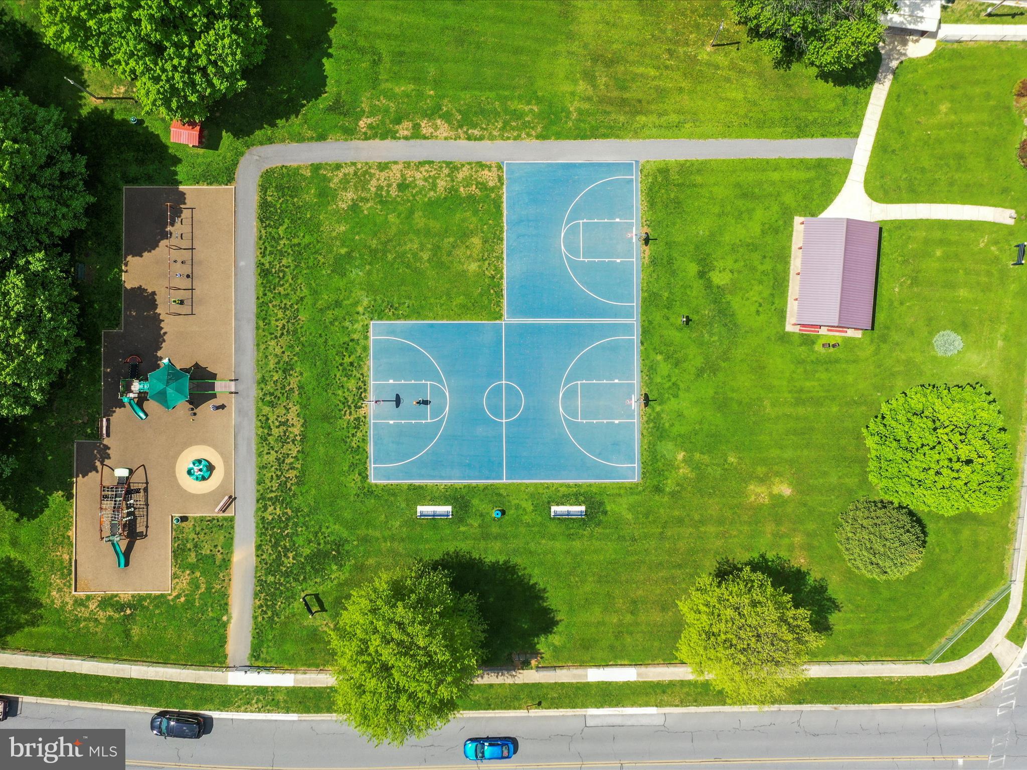 SUN MEADOW - Residential