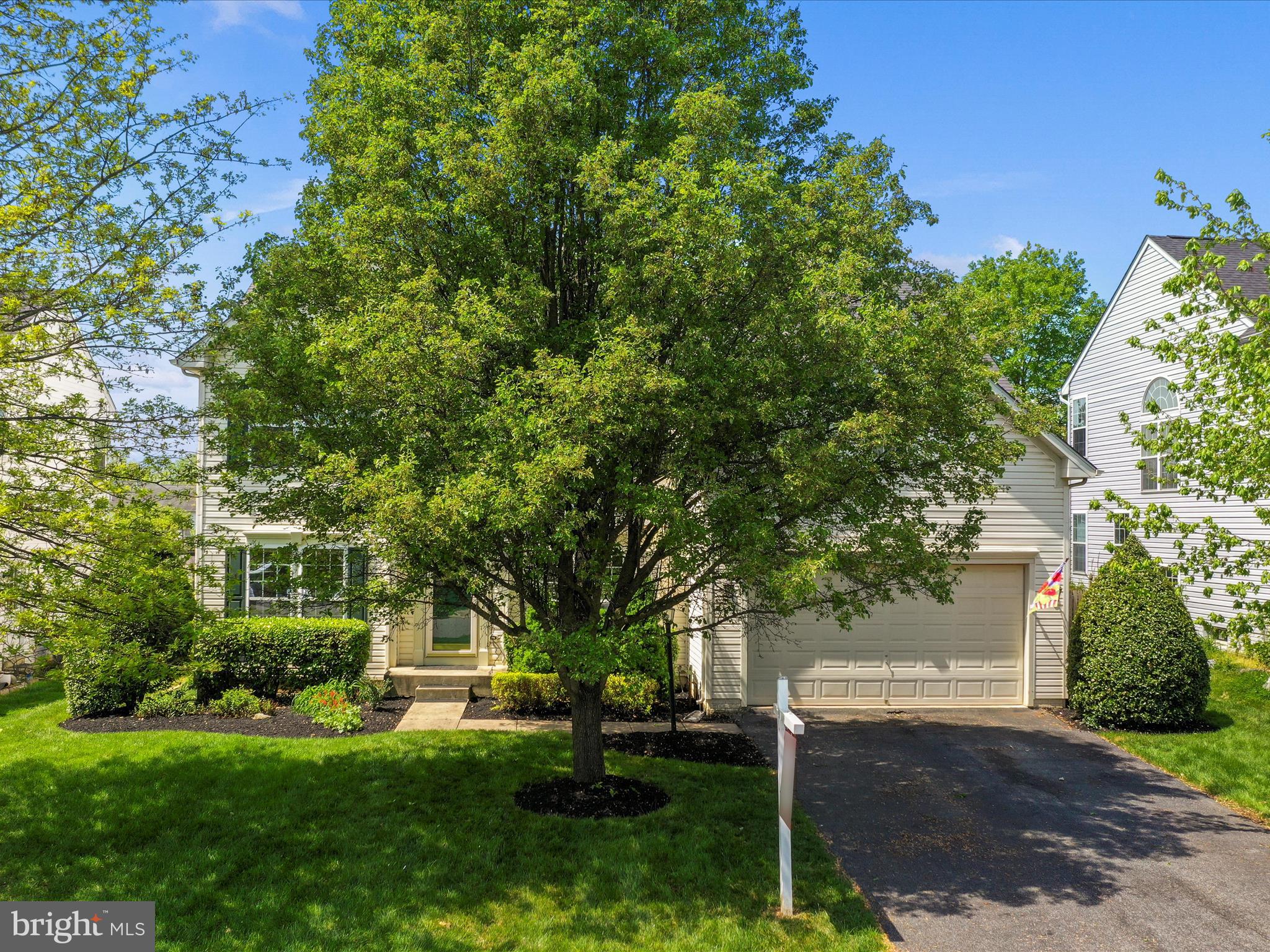 SUN MEADOW - Residential