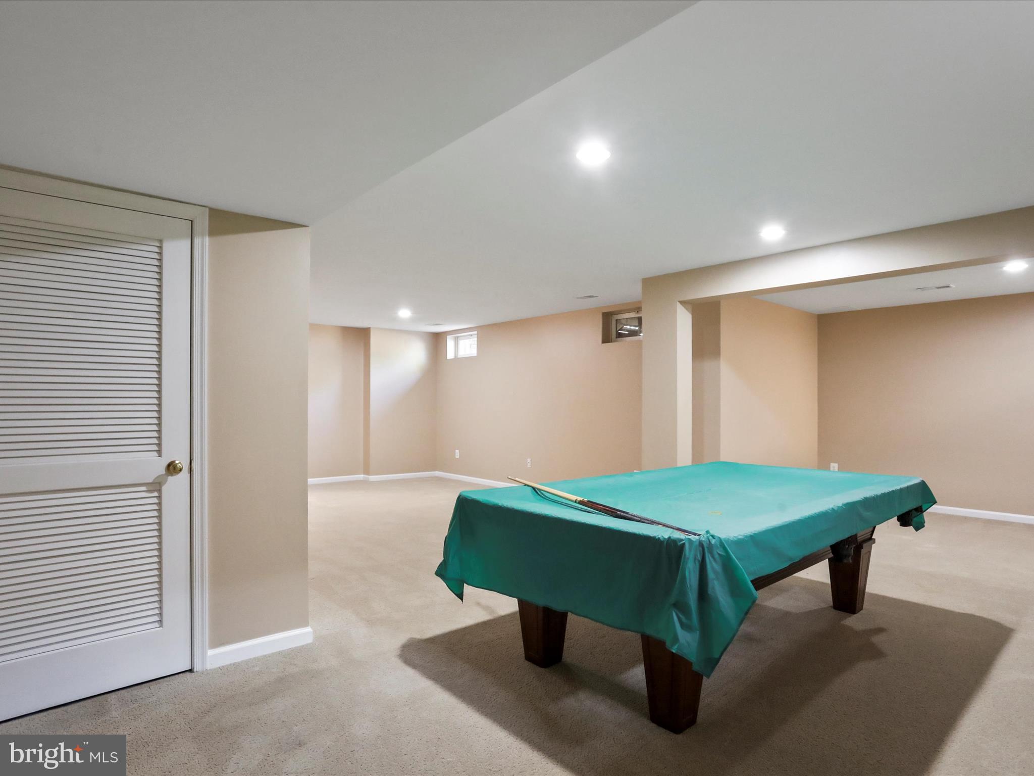 SUN MEADOW - Residential