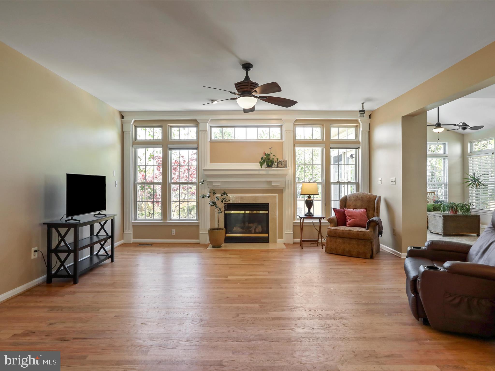 SUN MEADOW - Residential