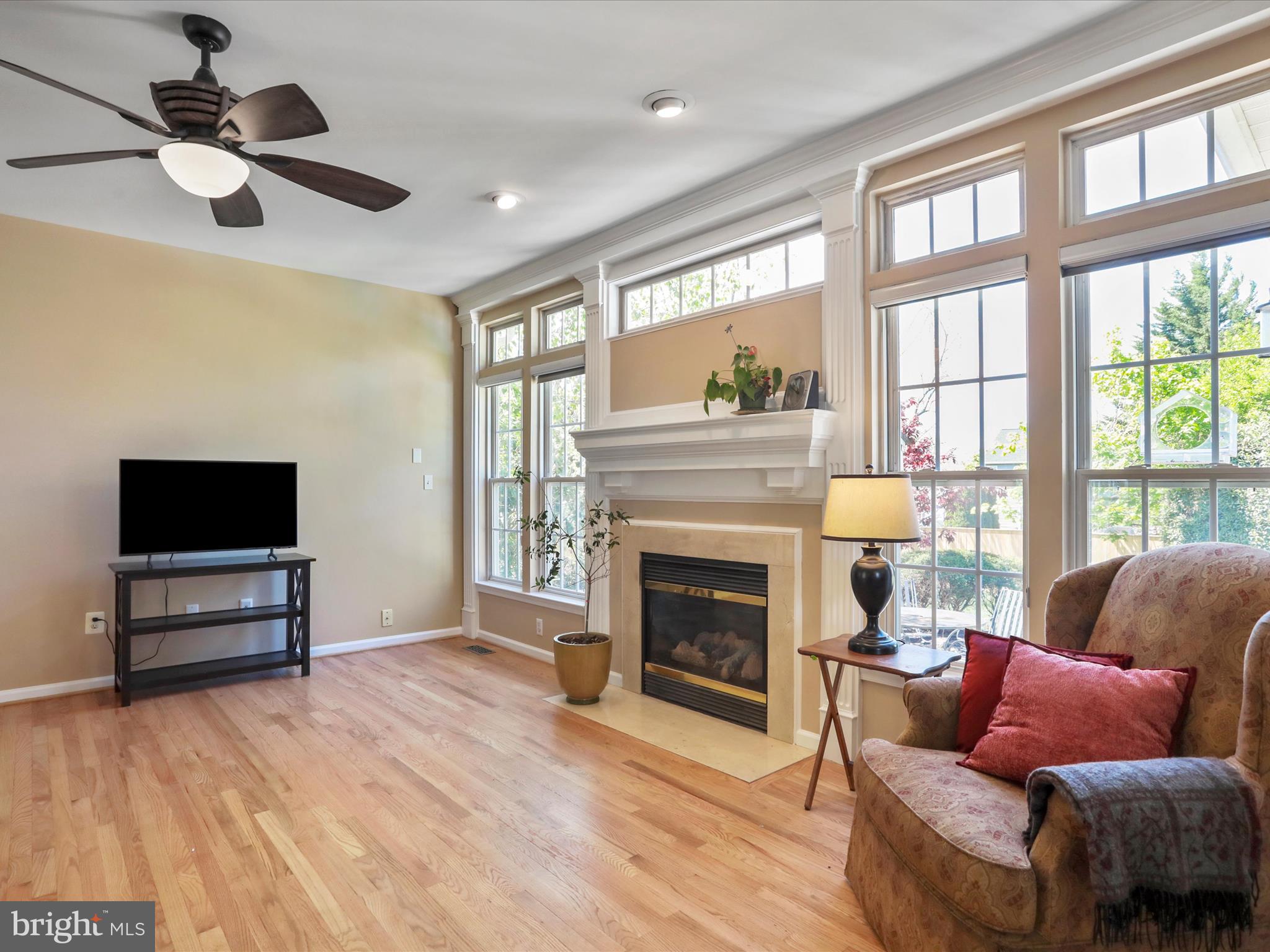 SUN MEADOW - Residential