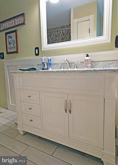 Tiny photo for 25 Elvin Avenue, PENNS GROVE, NJ 08069 (MLS # NJSA2018374)