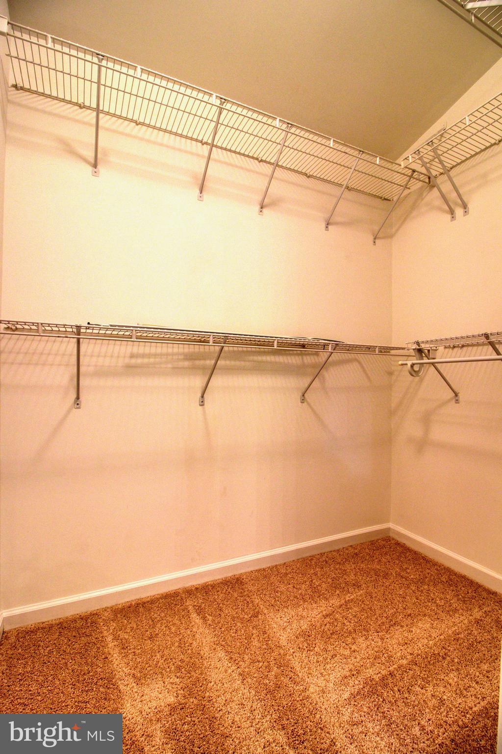 CENTRE RIDGE - Residential