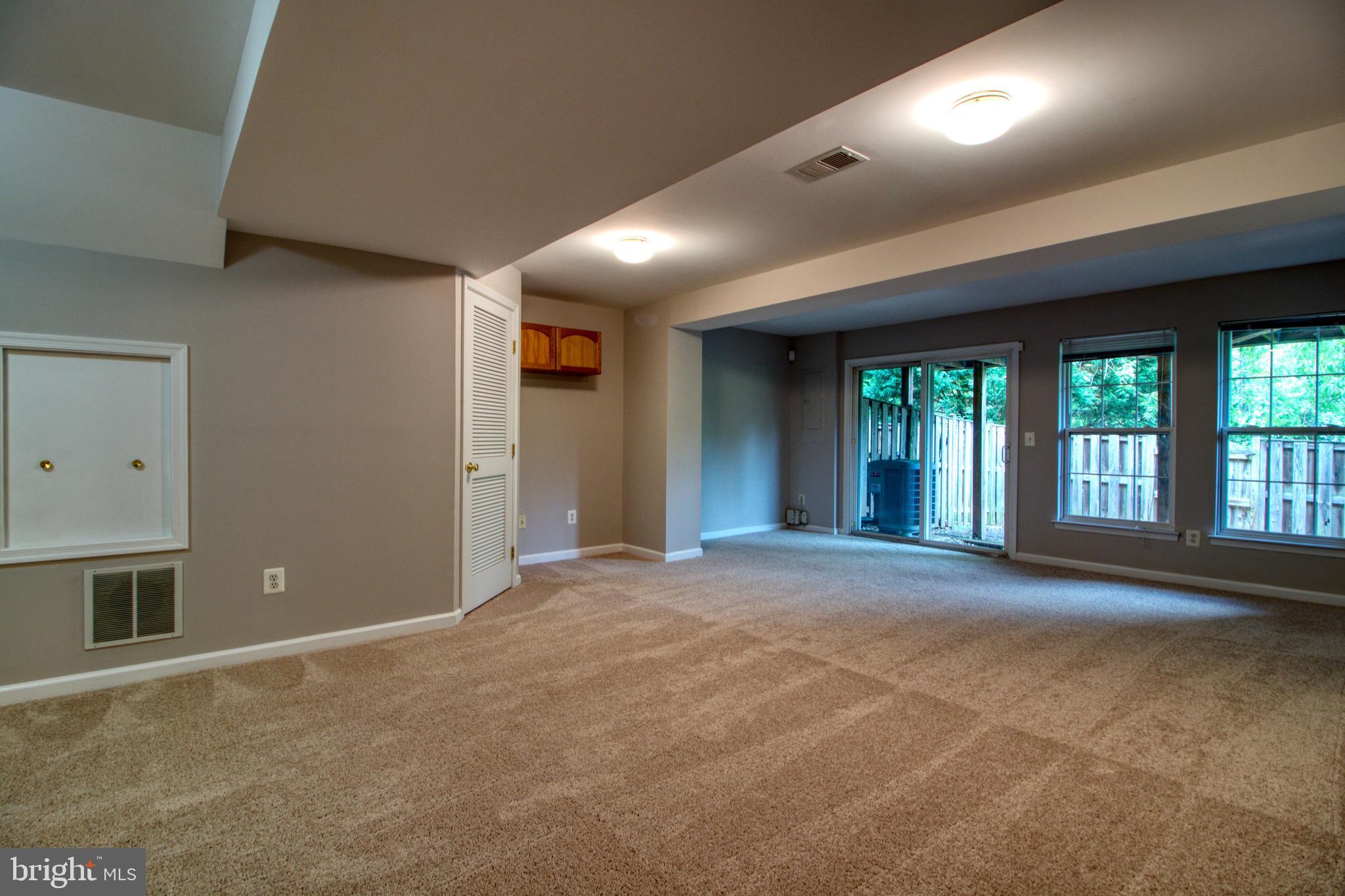 CENTRE RIDGE - Residential