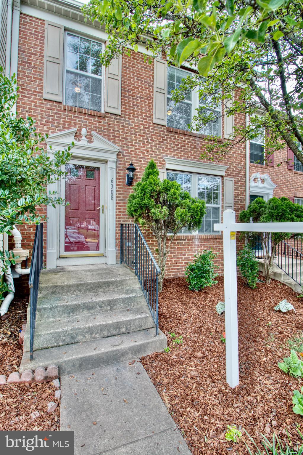 CENTRE RIDGE - Residential