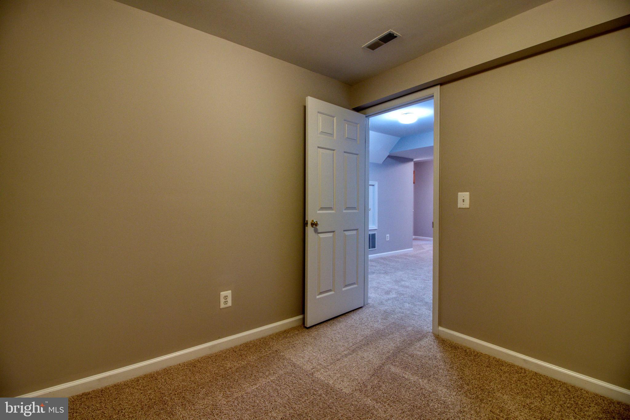 CENTRE RIDGE - Residential