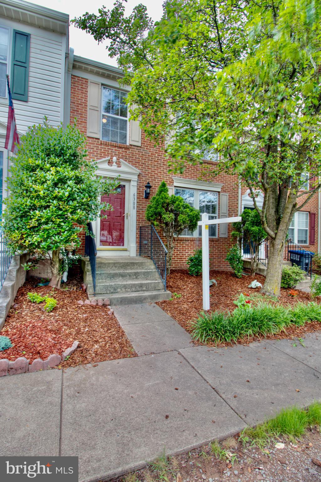 CENTRE RIDGE - Residential