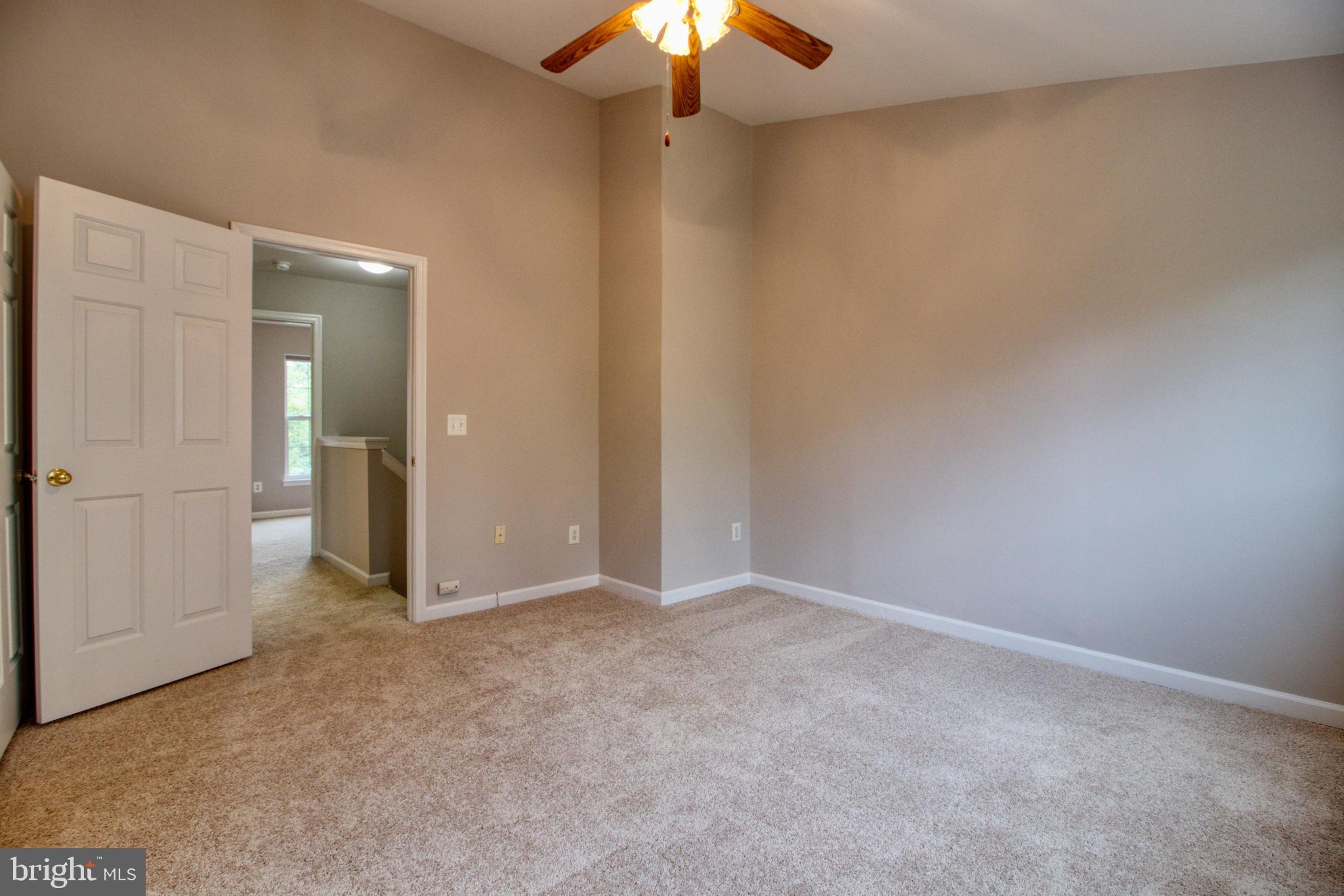 CENTRE RIDGE - Residential