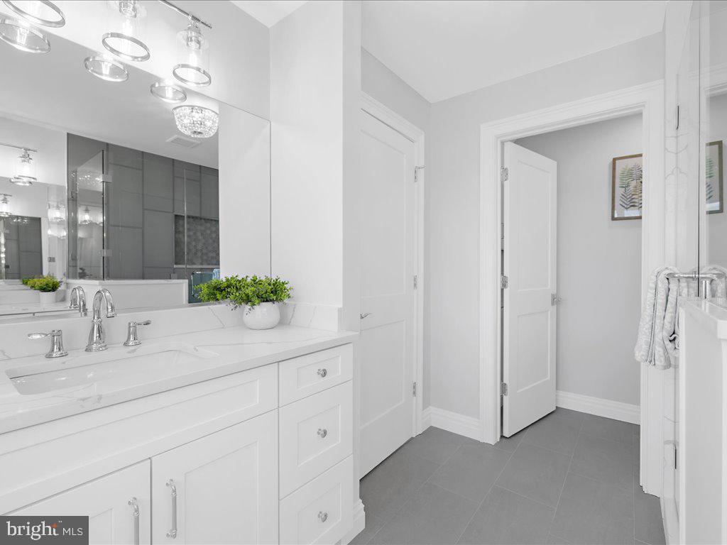 CAPE ST CLAIRE - Residential