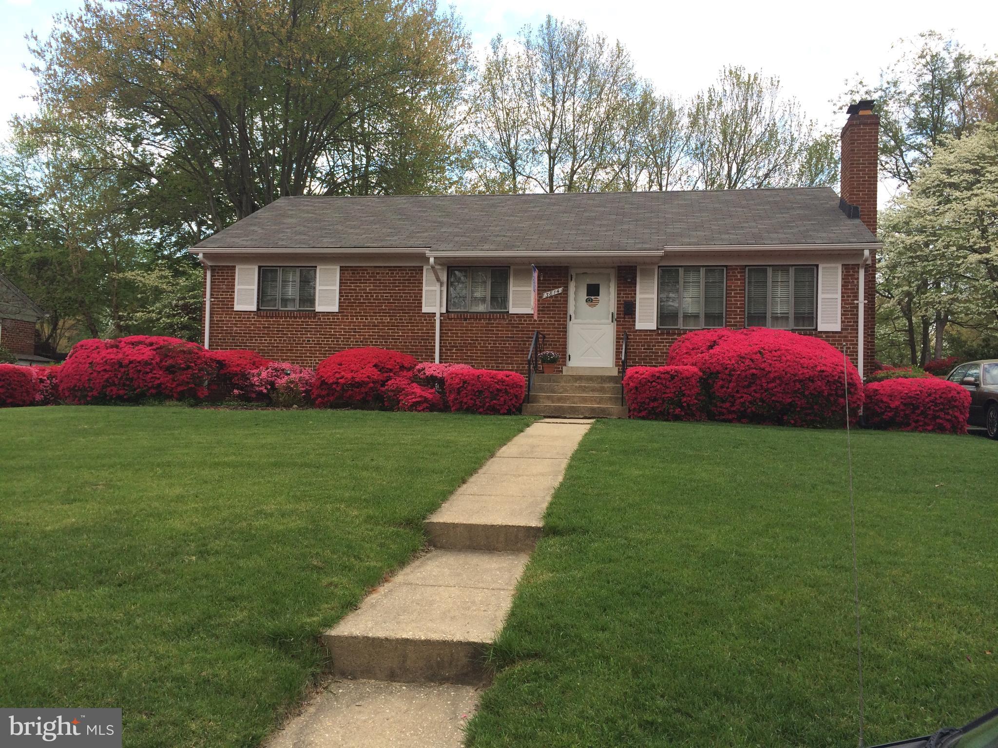 BROYHILL CREST - Residential