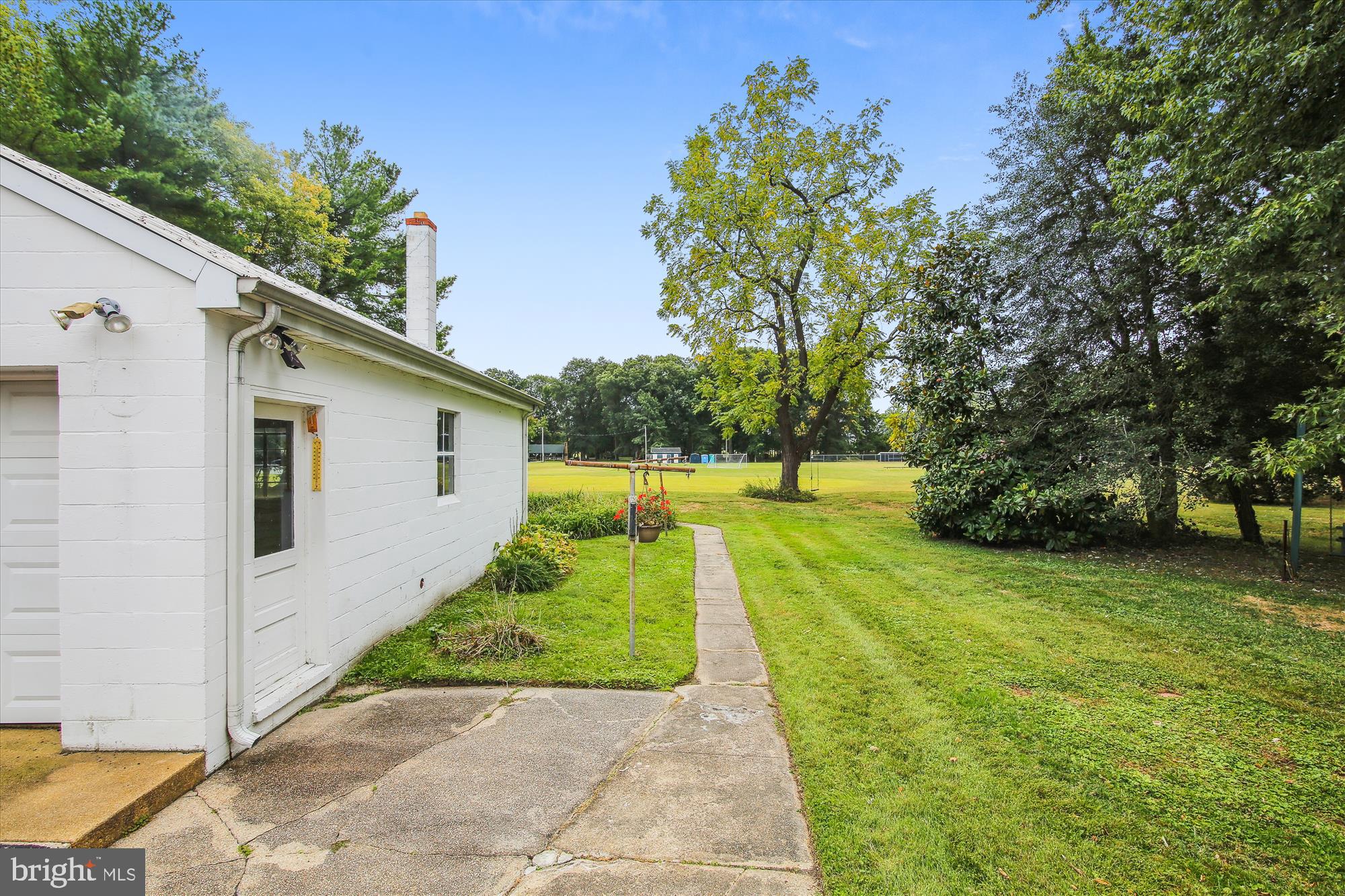 ROCK HALL - Residential