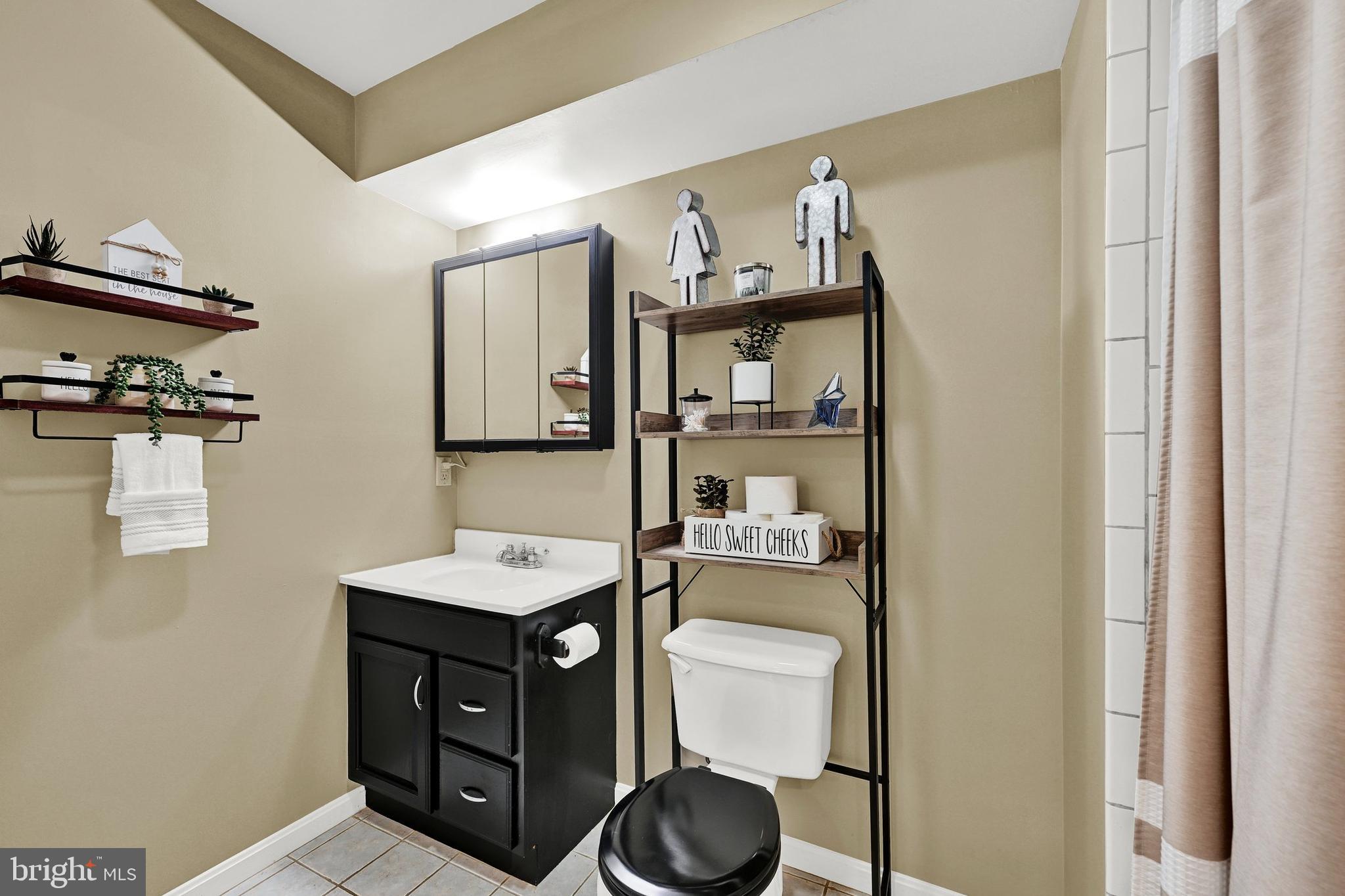 NEW HAVEN WOODS - Residential