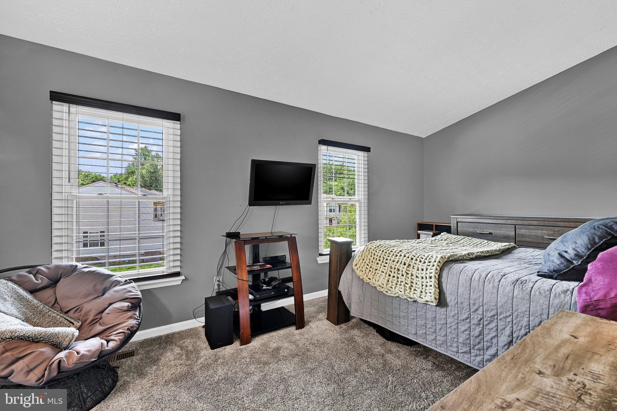 NEW HAVEN WOODS - Residential