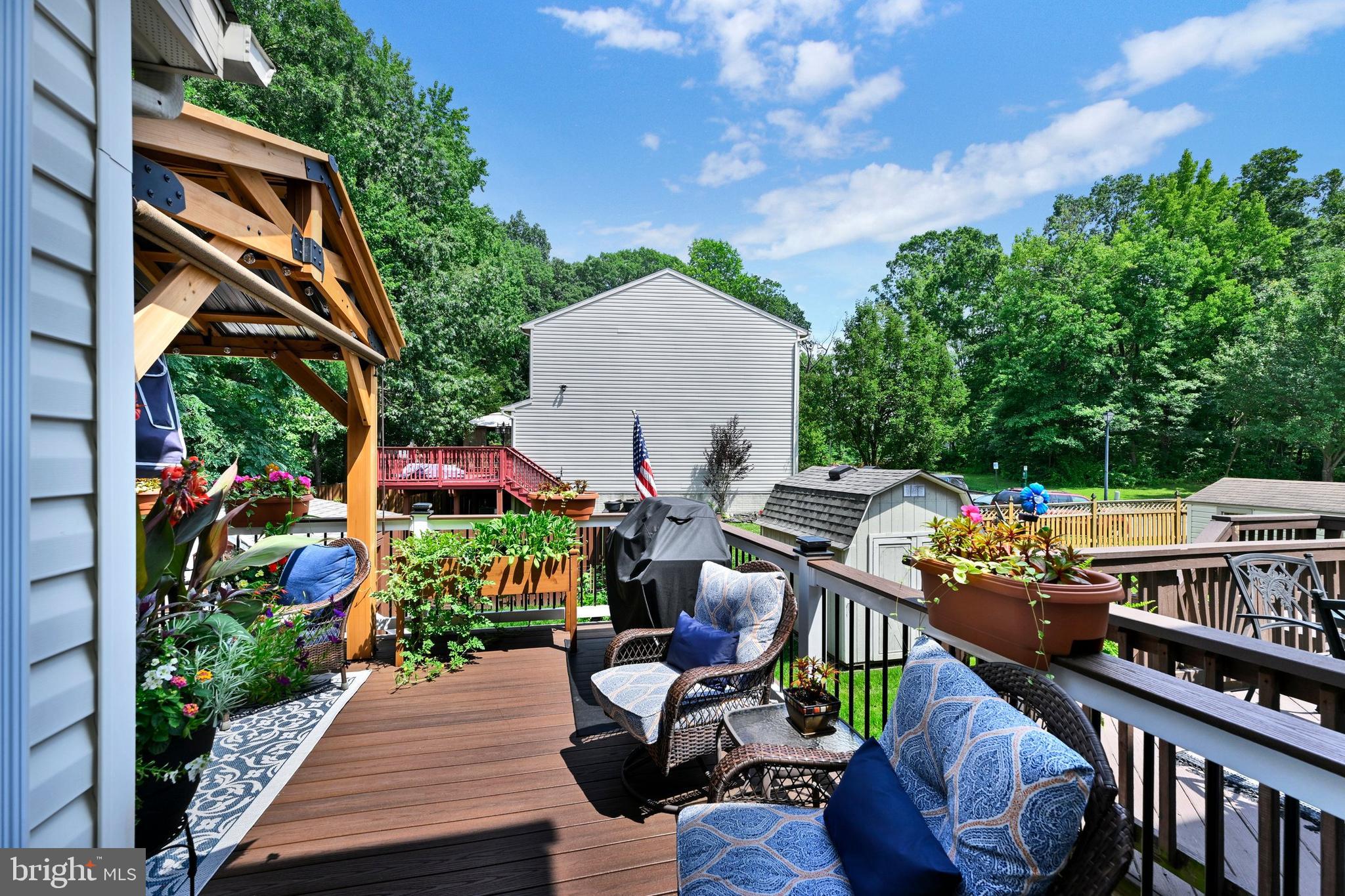 NEW HAVEN WOODS - Residential