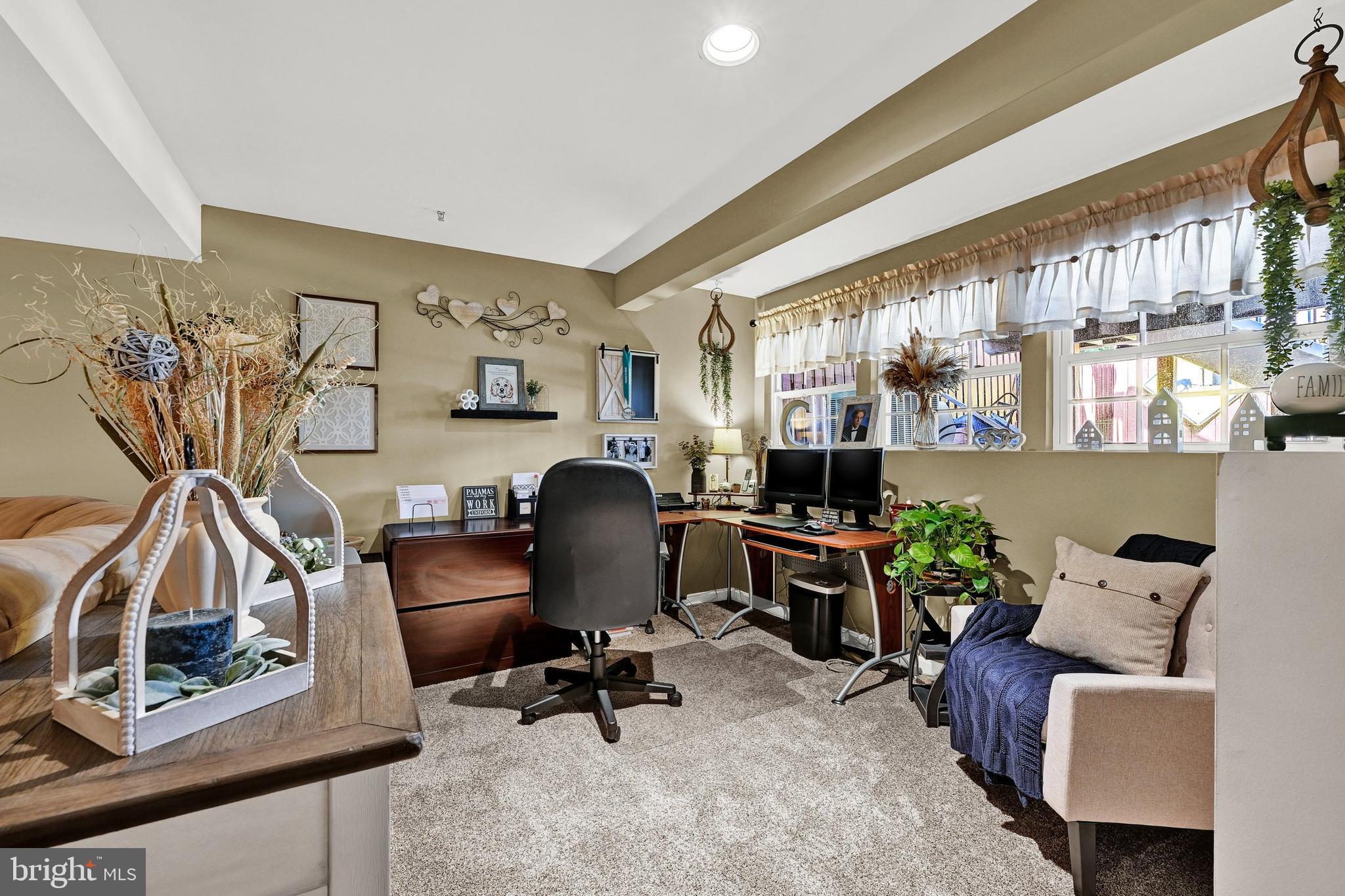 NEW HAVEN WOODS - Residential