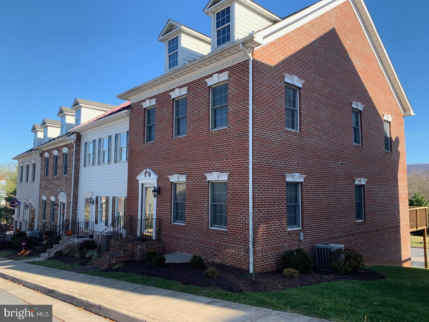 CHURCH STREET TOWN HOMES - Residential