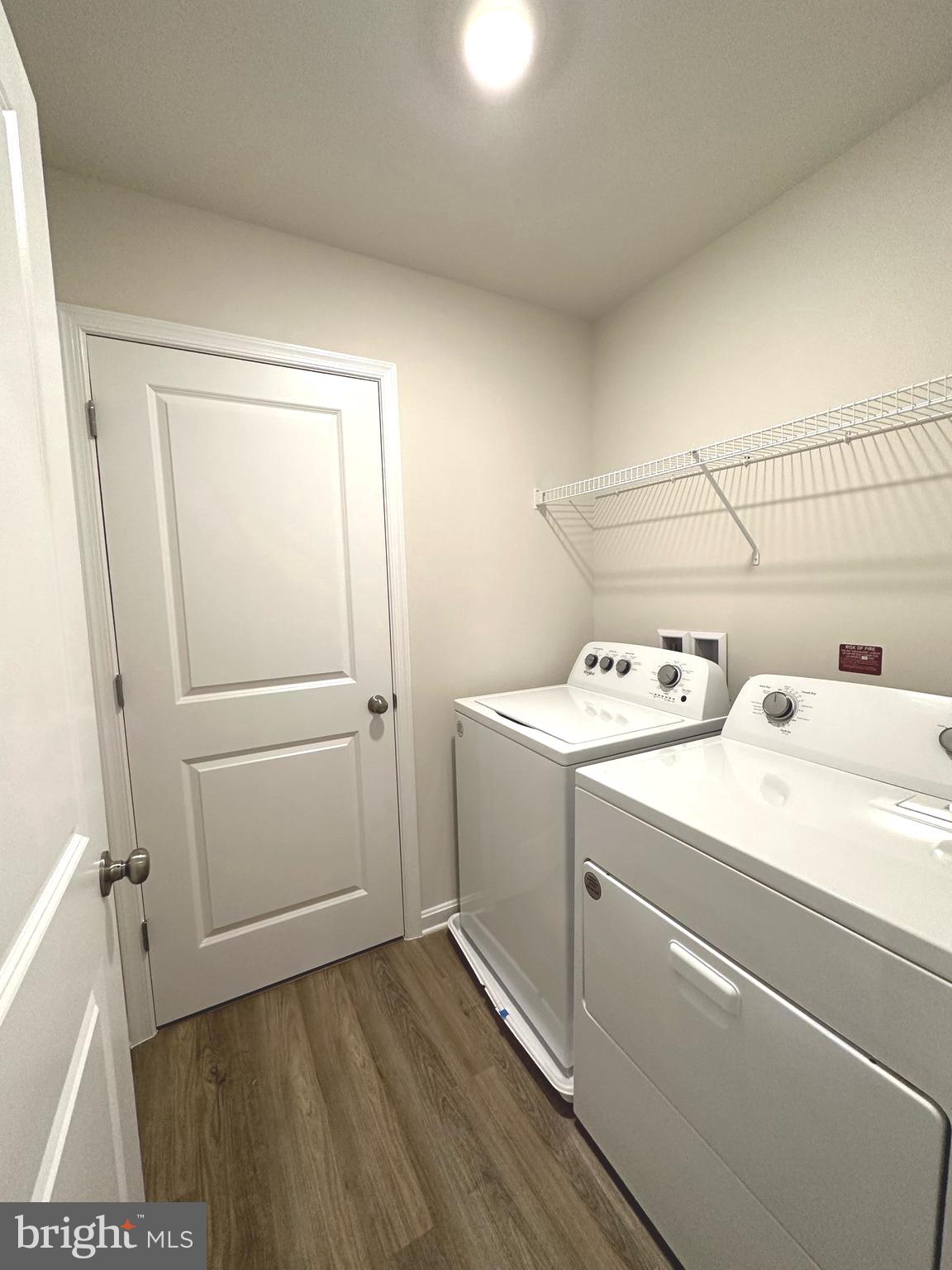 WEST WIND - Residential Lease