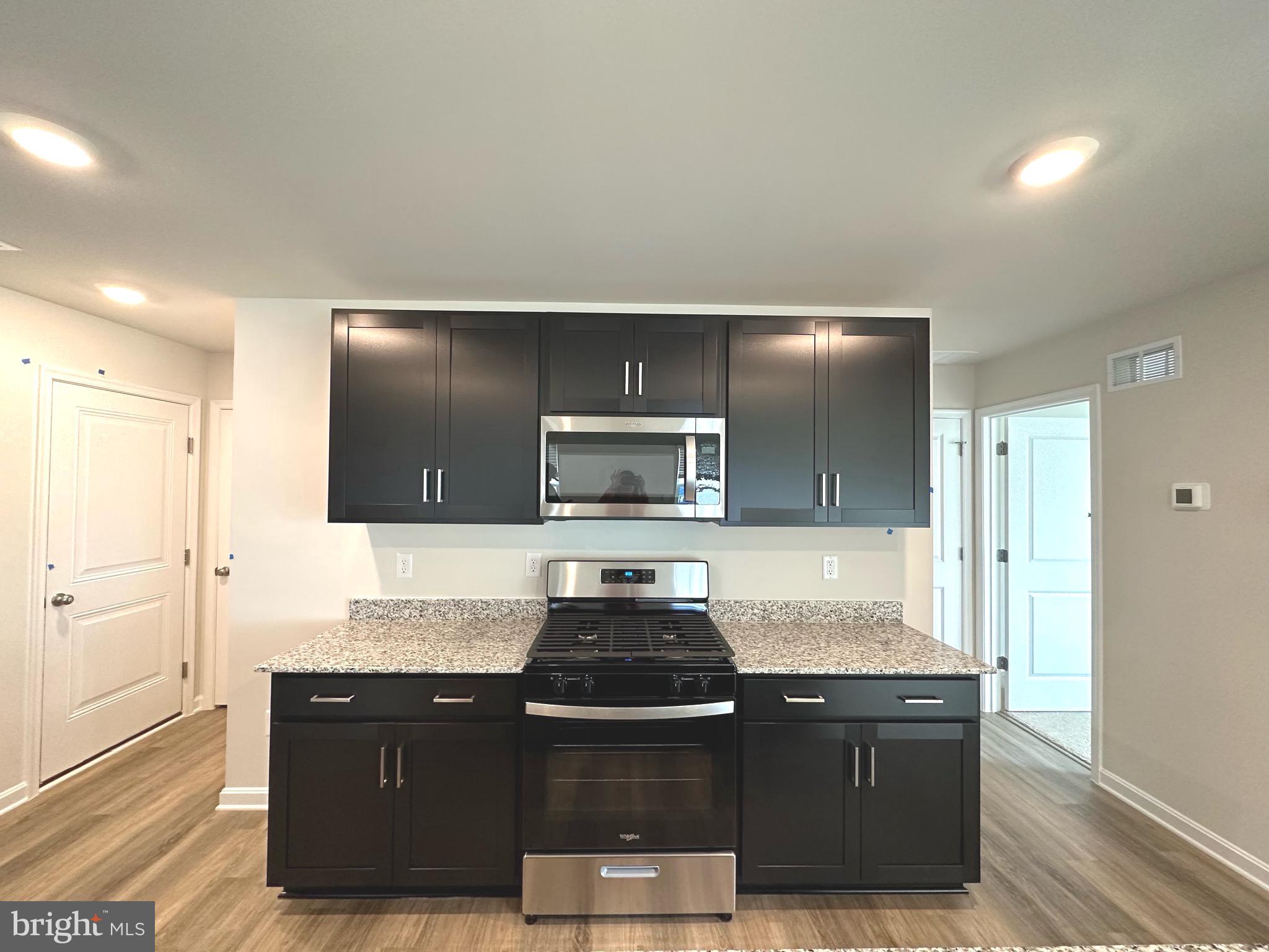 WEST WIND - Residential Lease