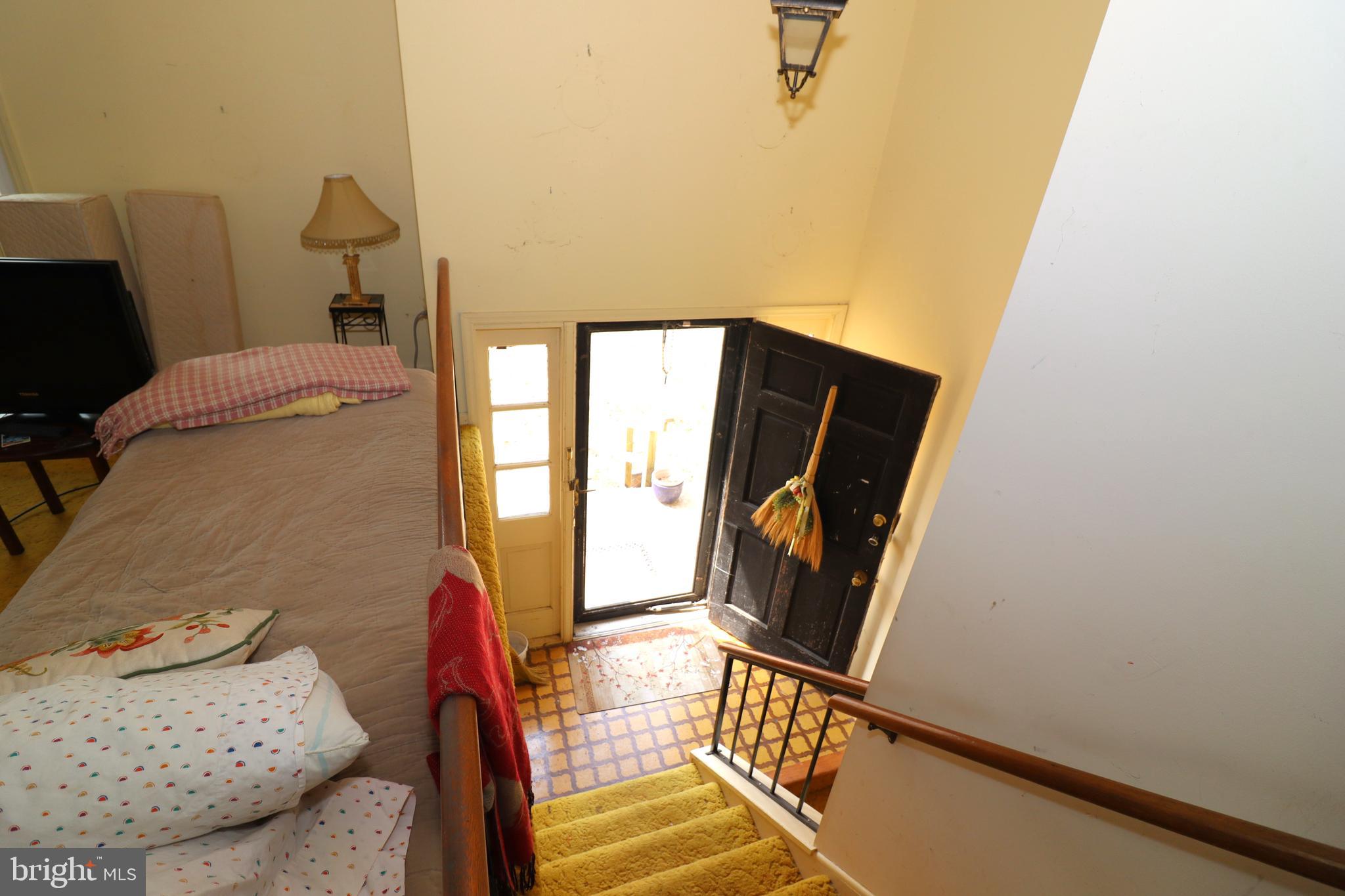 9305 LEES RIDGE ROAD