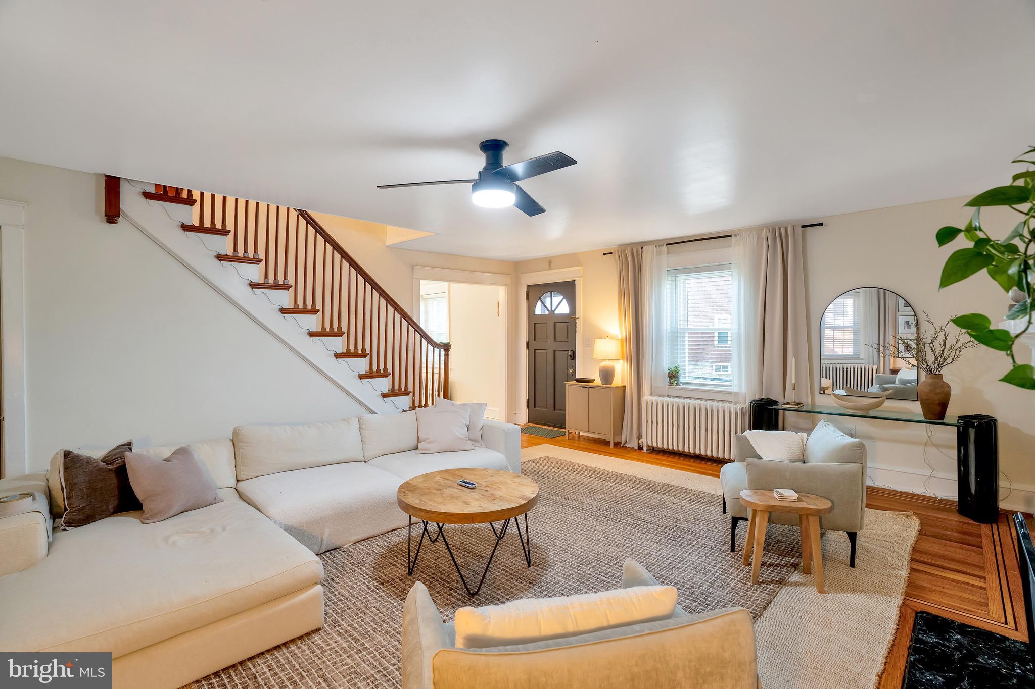 GREEN TREE - Residential